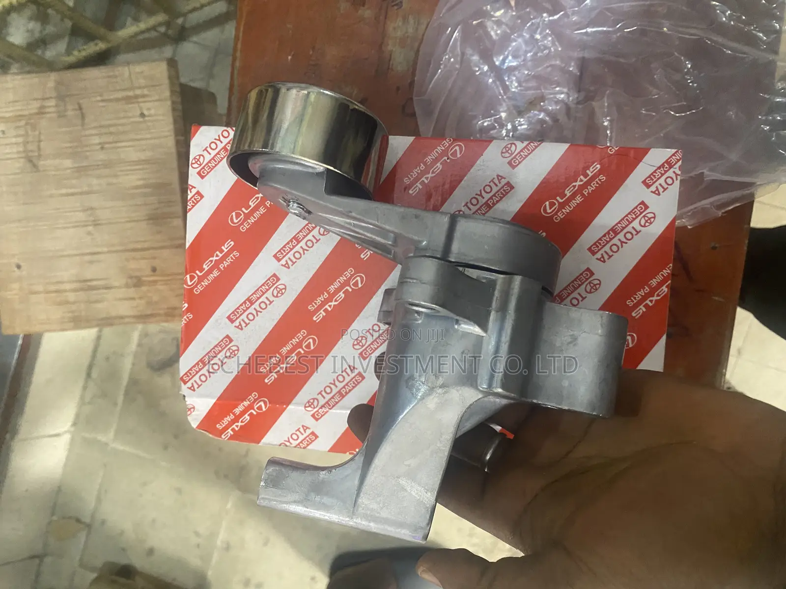 Belt Tensioner Or Belt Adjuster For Hilux 2.7 2tr Engine