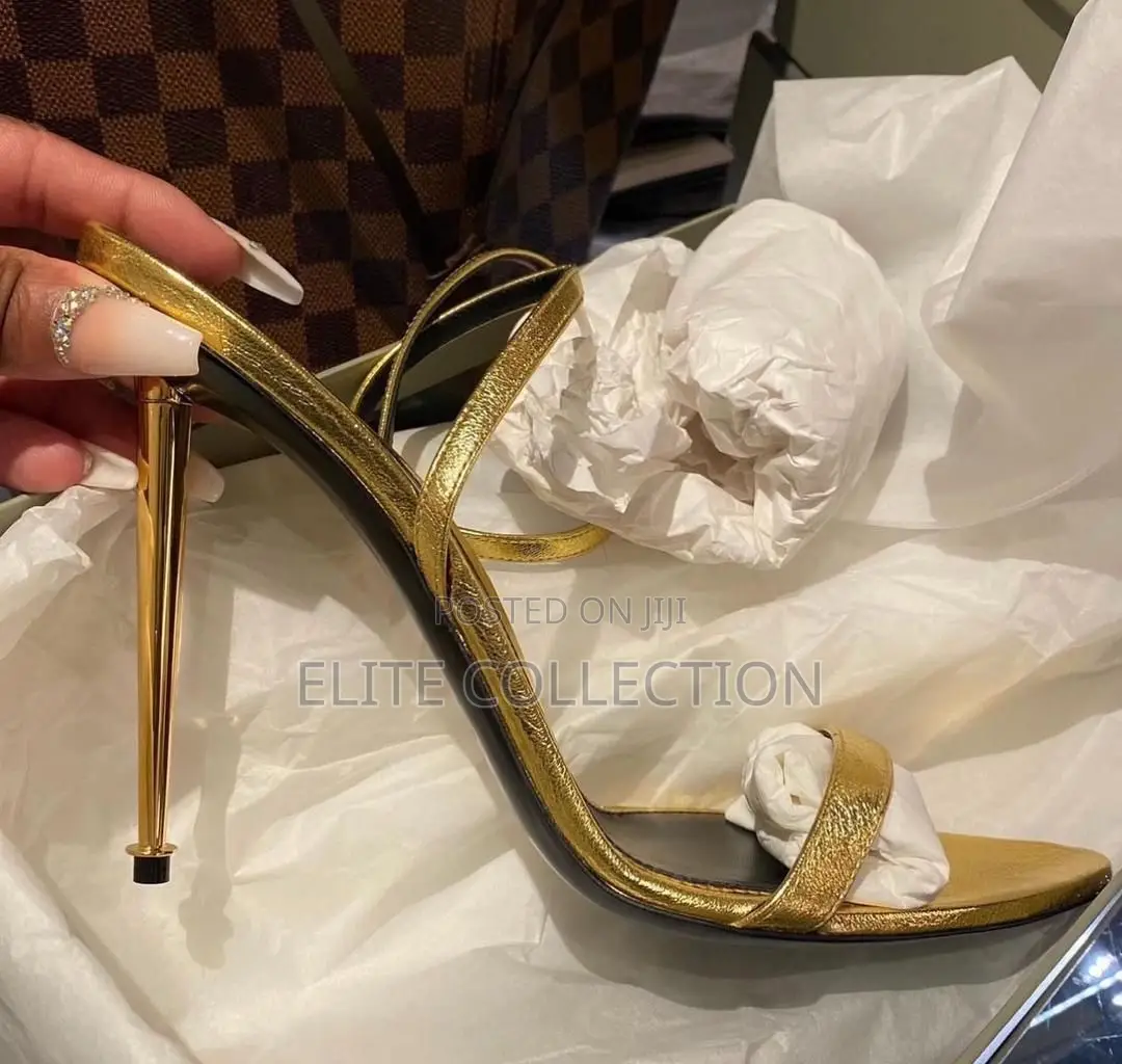 Luxe Jimmy Choo Size: 37 to 42 Color: Gold Only With Box