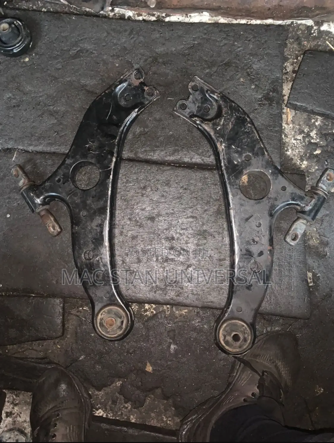 One Set Direct Tokunbo 2004-2011 Sienna Front Lower Arms