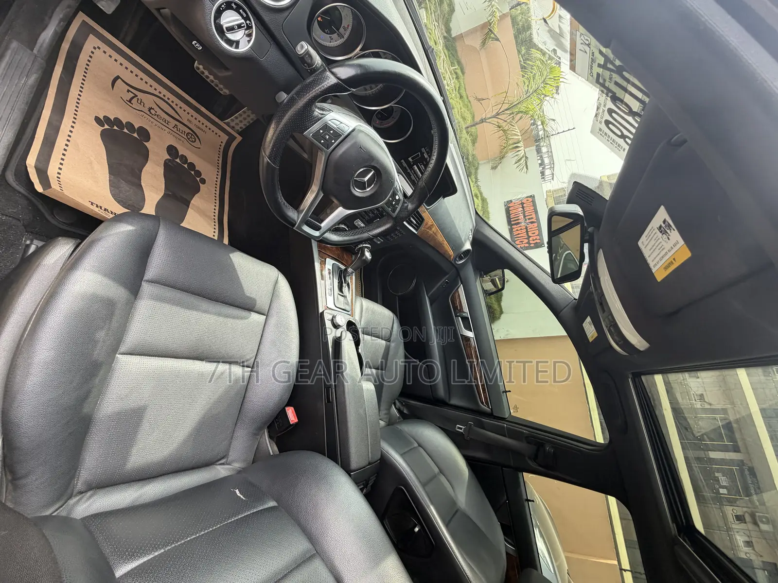 Mercedes-Benz C300 Sport 4Matic Sedan AWD (3.5L 6cyl 7A) 2013 Black