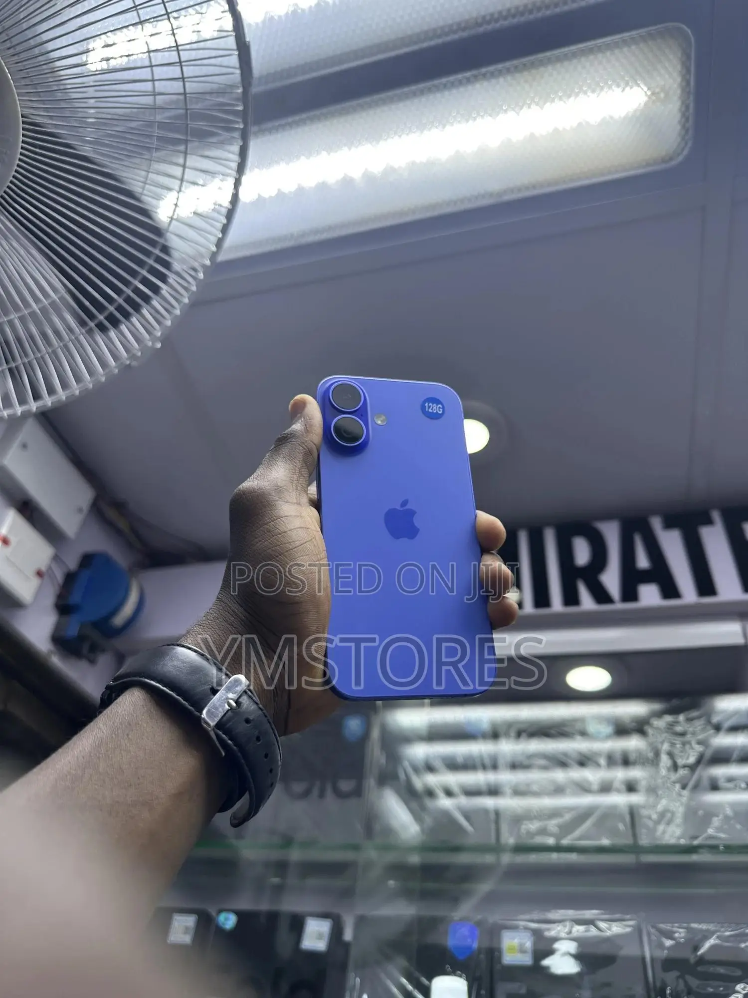 New Apple iPhone 16 128 GB Blue