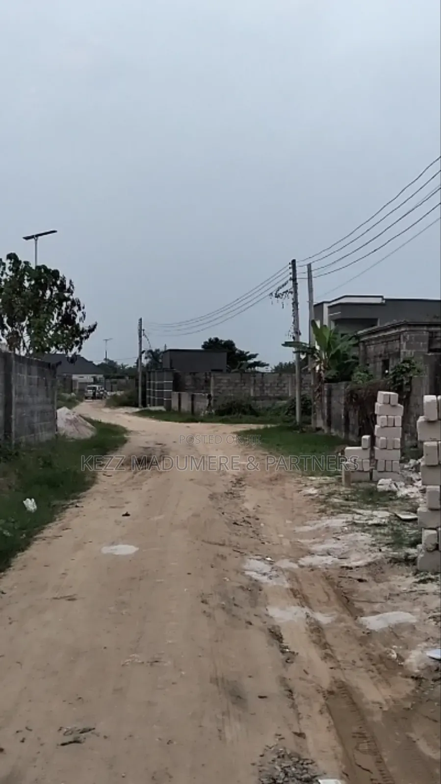 For Sale : One (1) Plots at Lemon , Cedarwood Estate Sars Road Ph