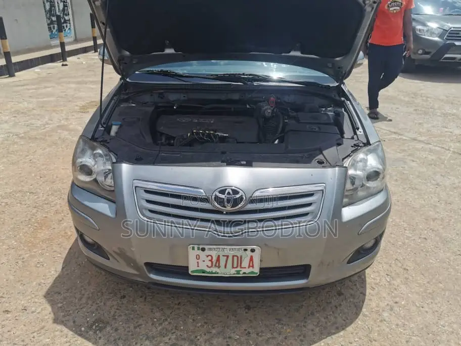 Toyota Avensis 1.8 VVT-i 2006