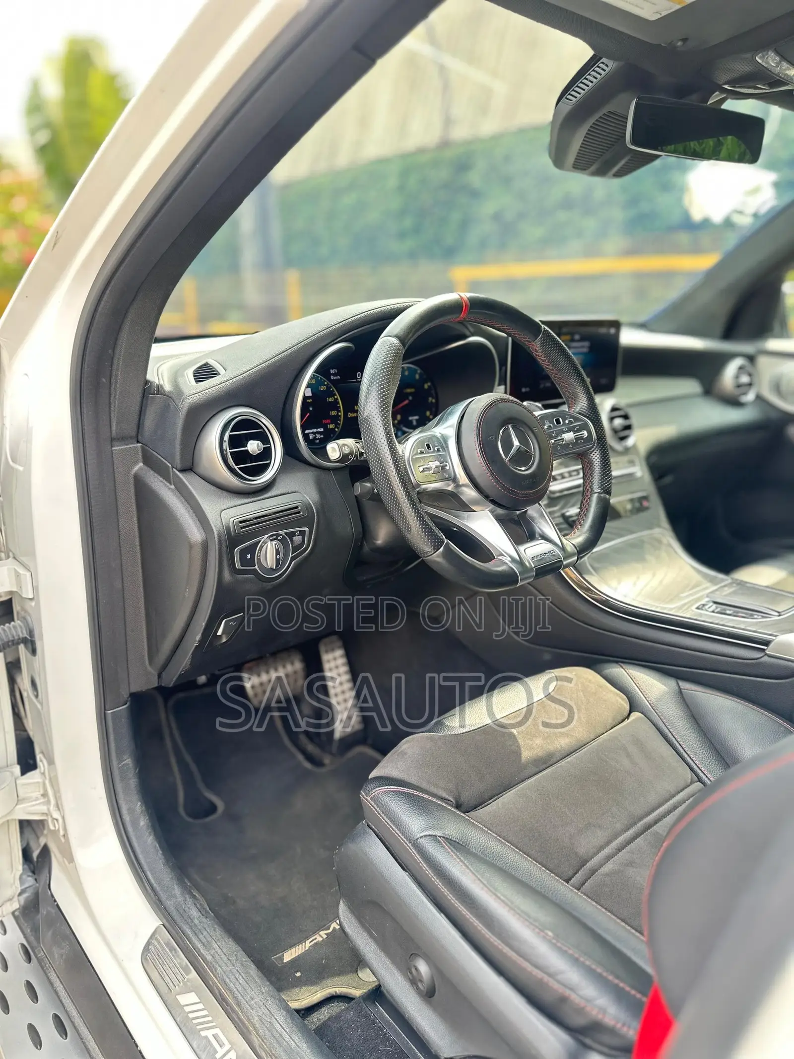 Mercedes-Benz GLC-Class 2021 White