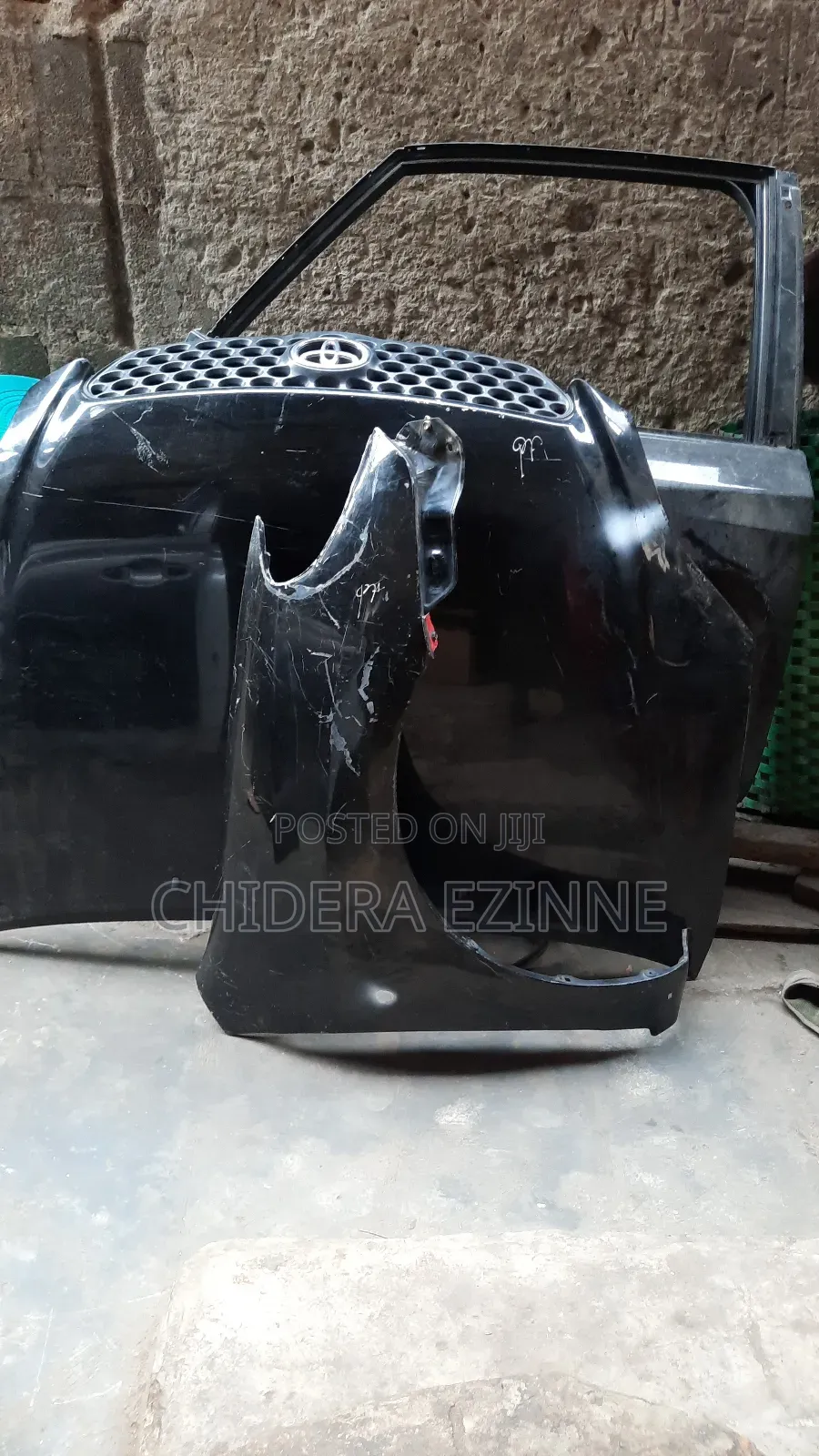 Toyota Matrix 2005 Complete Bonnet And Fender