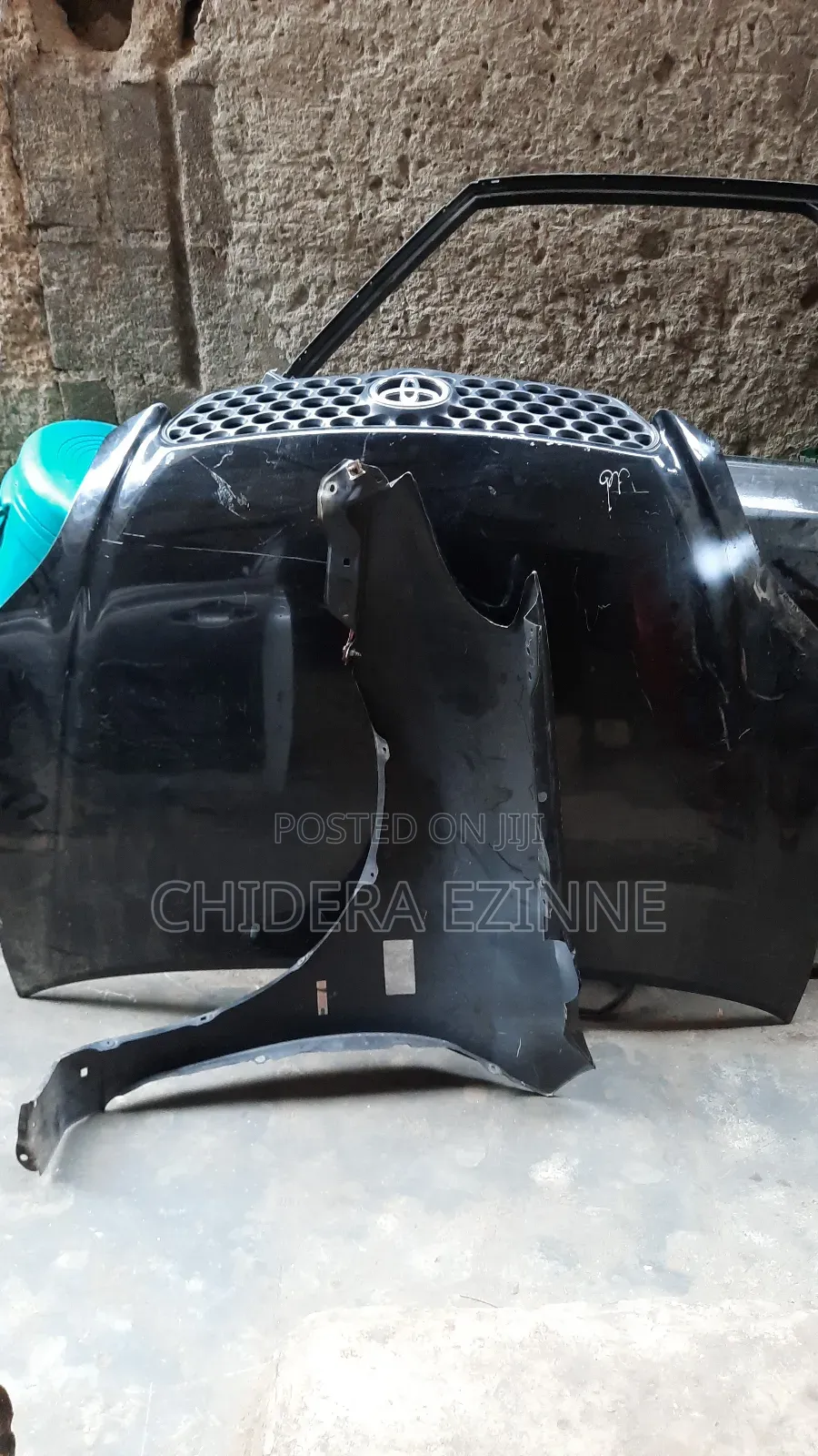 Toyota Matrix 2005 Complete Bonnet And Fender