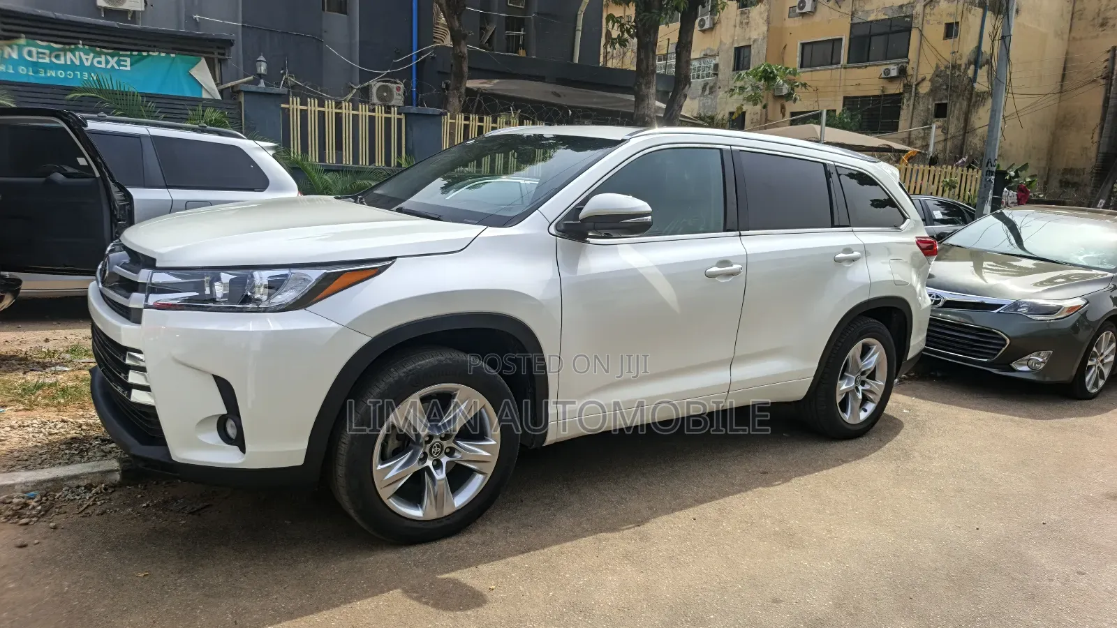 Toyota Highlander Limited 4x4 V6 (3.5L 6cyl 8A) 2018 White
