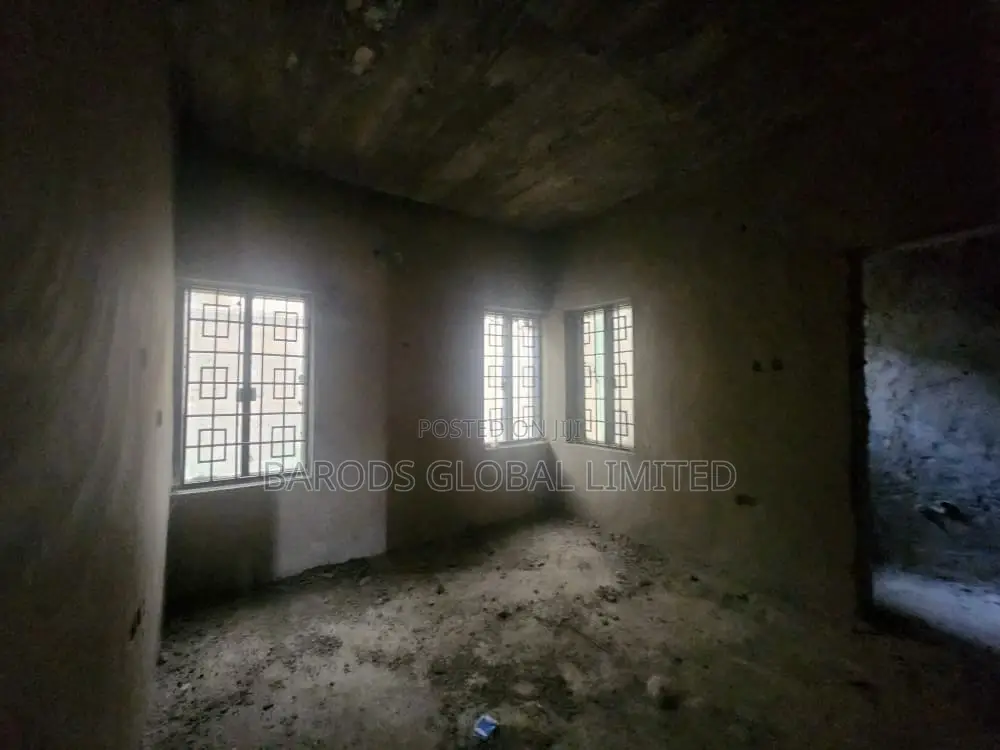 4bdrm Duplex in Ibara Gra, Abeokuta South for sale