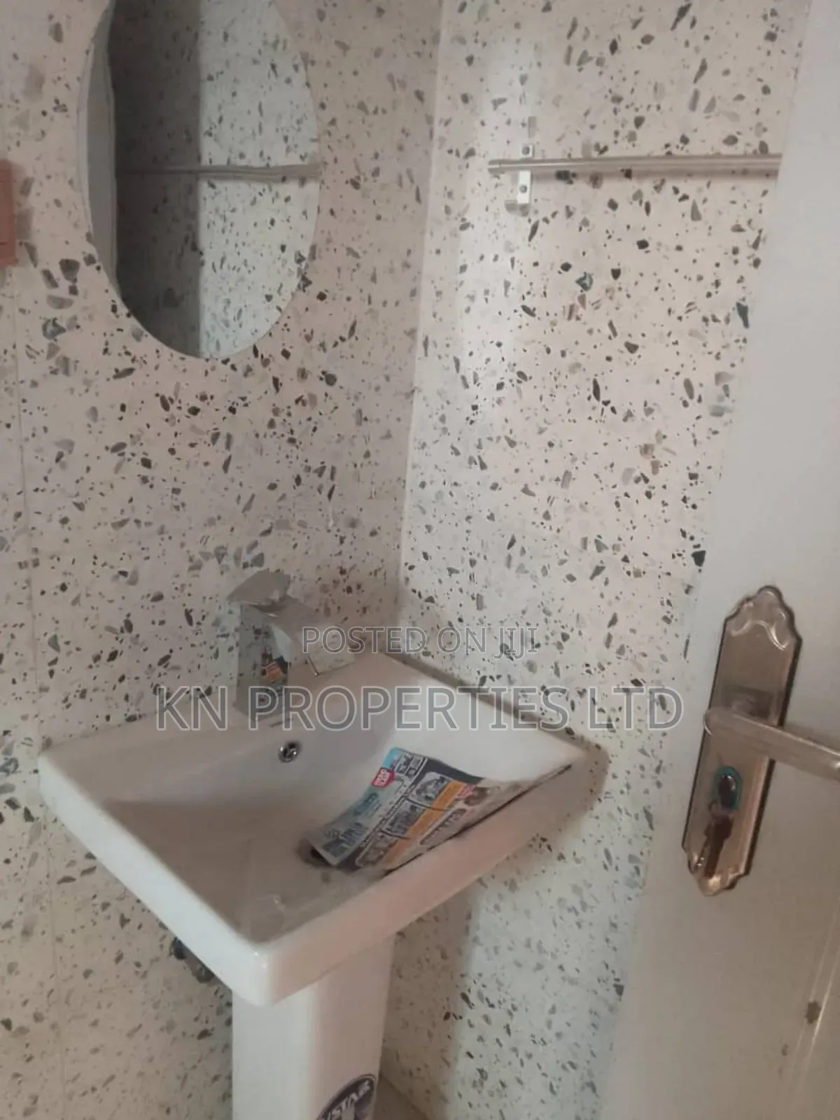 3bdrm Apartment in Kpaduma 1, Guzape District for rent