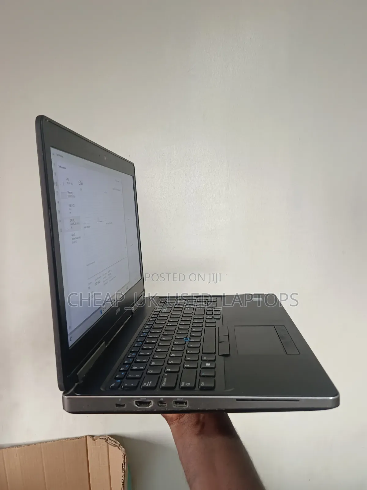 Laptop Dell Precision 15 7520 16GB Intel Xeon HDD+SSD 750GB