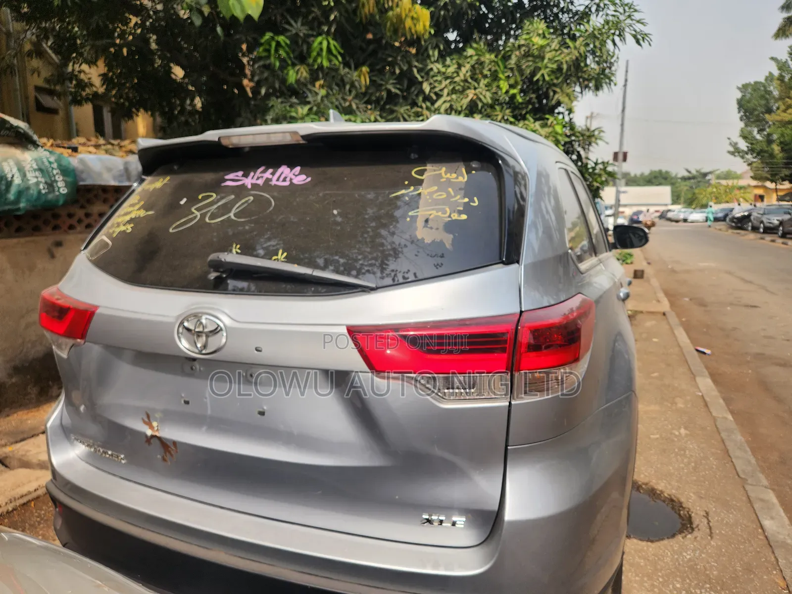 Toyota Highlander XLE 4x4 V6 (3.5L 6cyl 8A) 2018 Silver