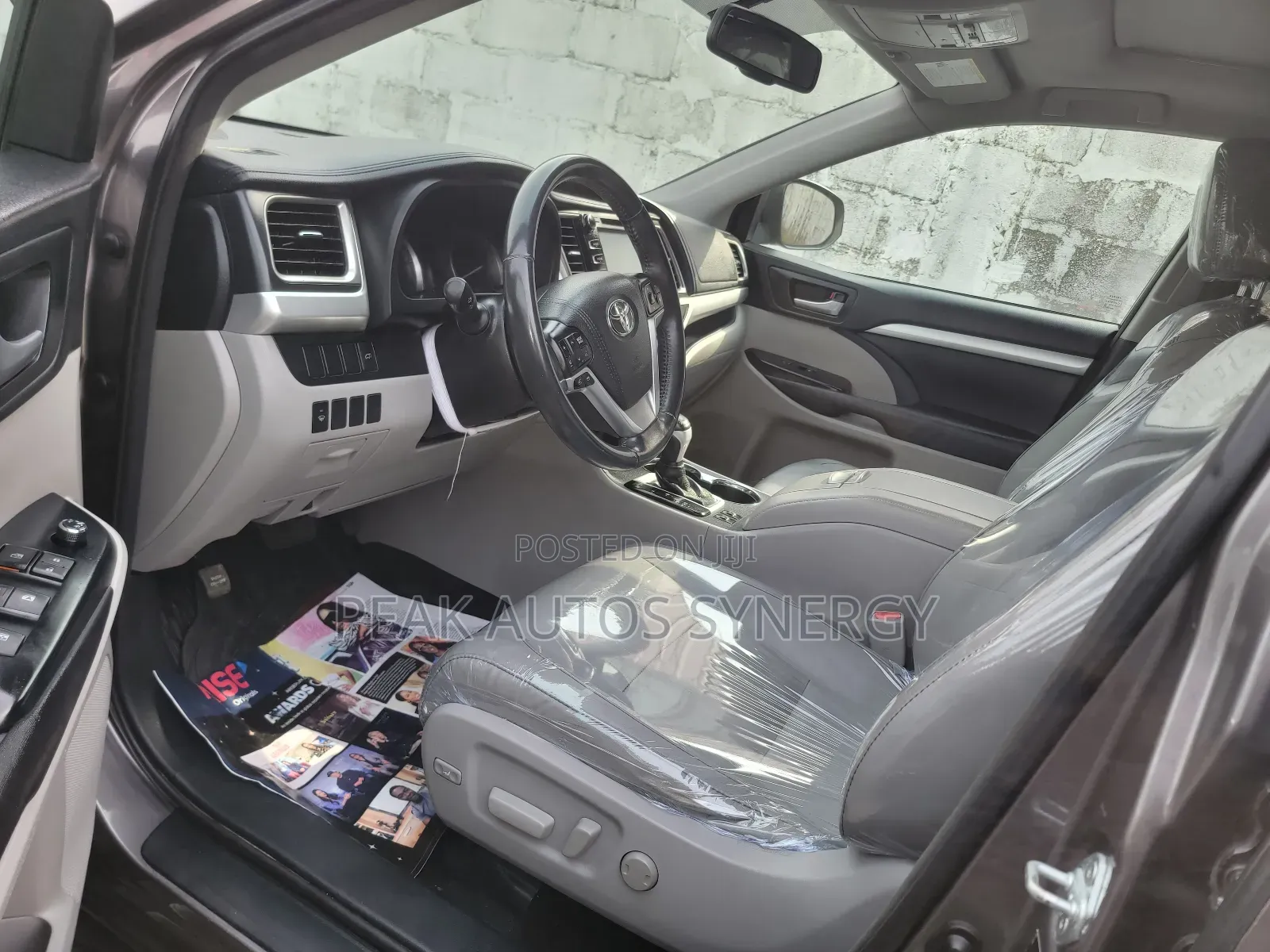 Toyota Highlander XLE V6 4x4 (3.5L 6cyl 6A) 2016 Gray