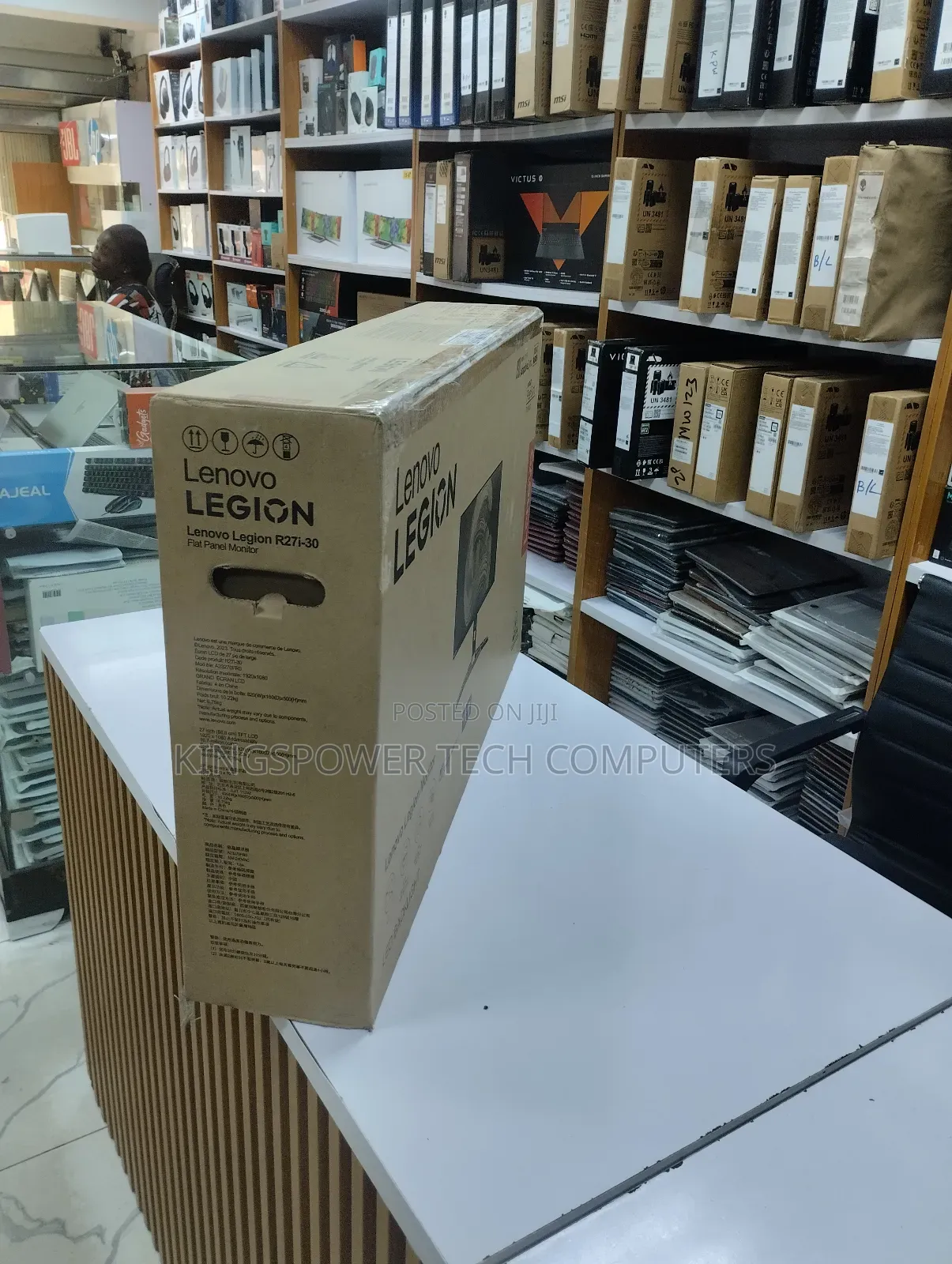 Lenovo Legion 27"
