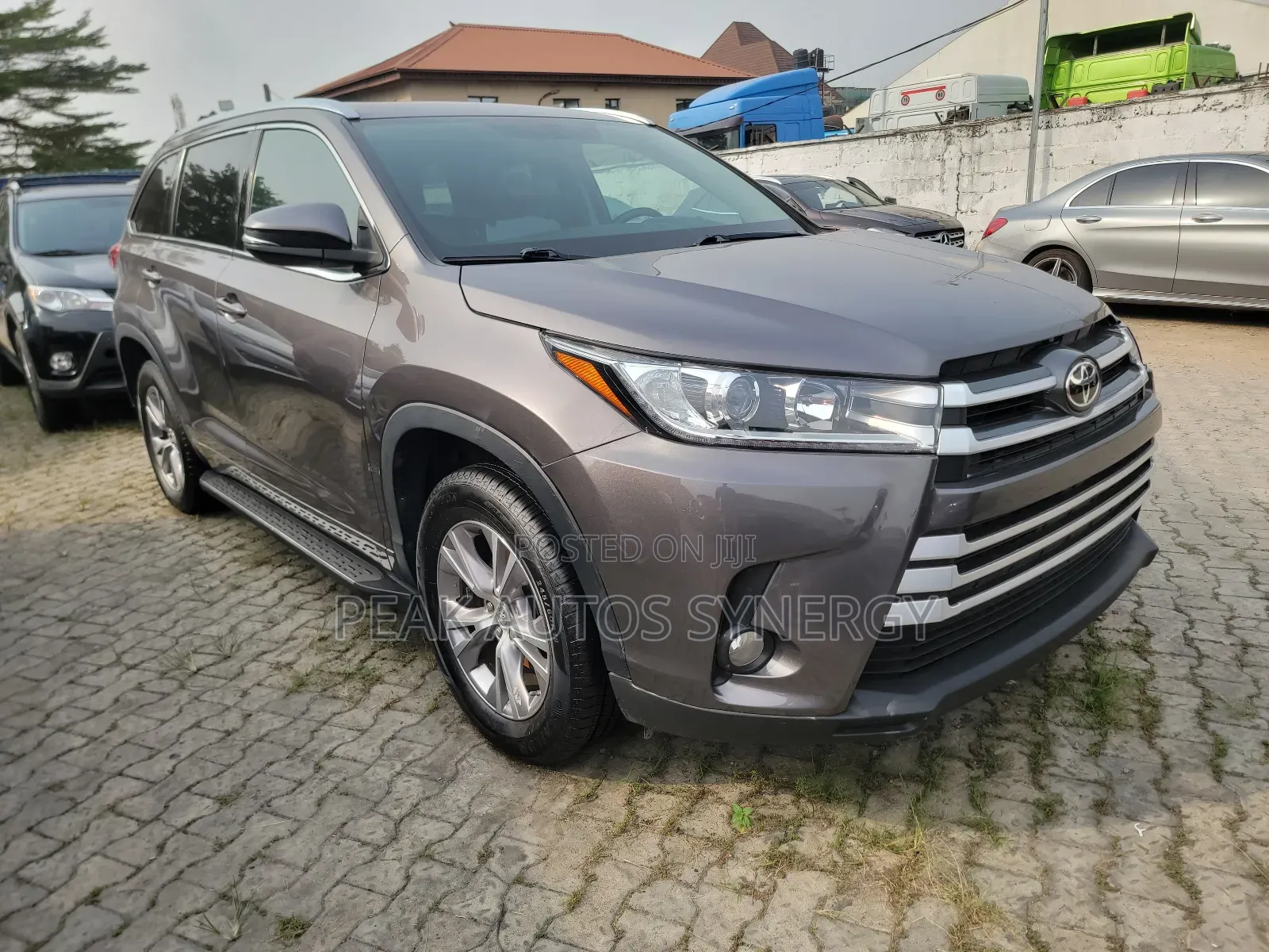 Toyota Highlander XLE 4dr SUV (3.5L 6cyl 6A) 2015 Gray