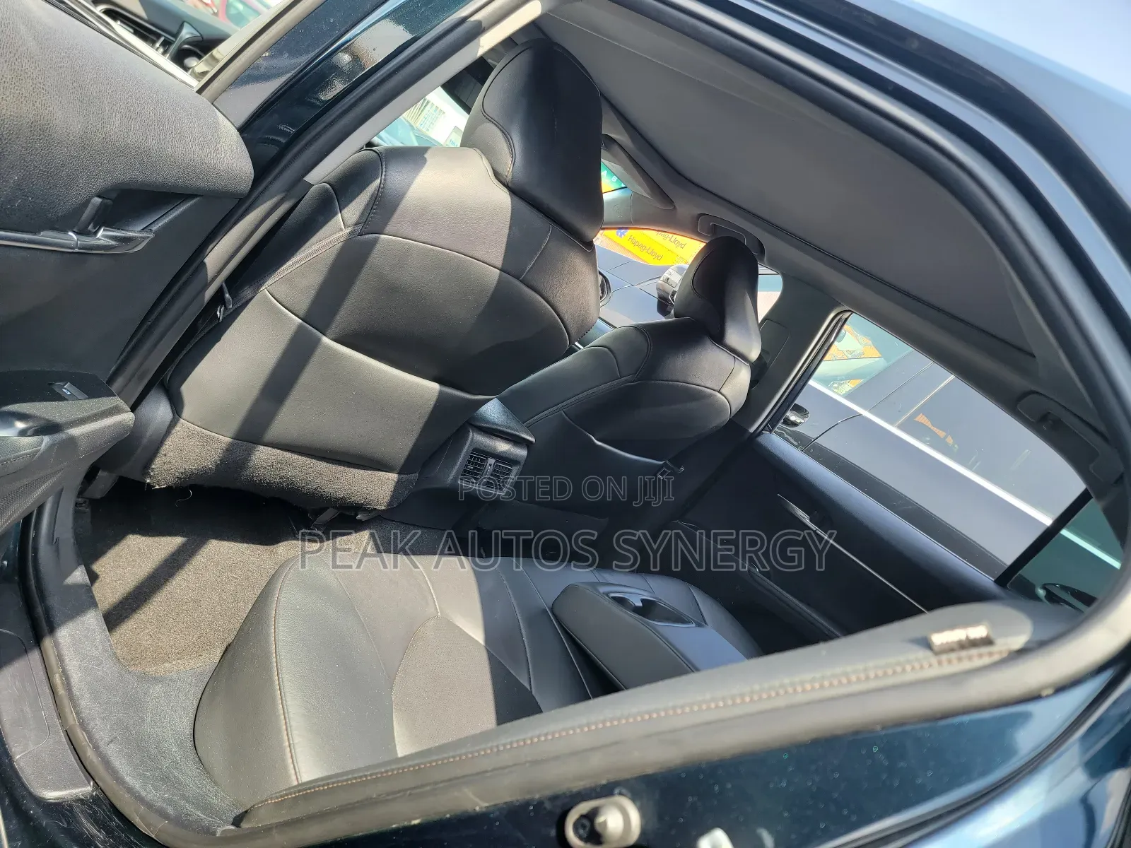 Toyota Camry XLE 2021 Gray