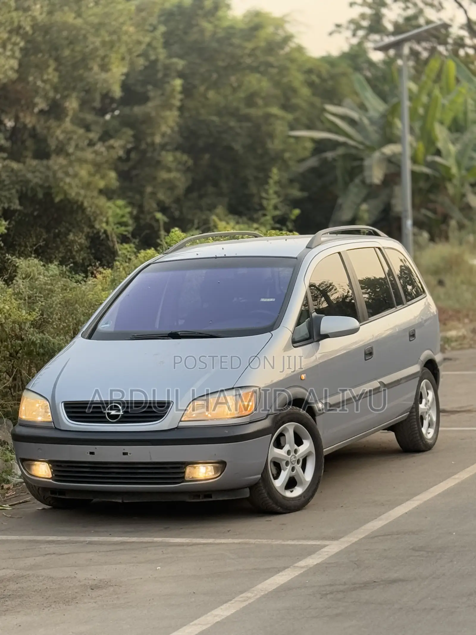 Opel Zafira 2005 Gray