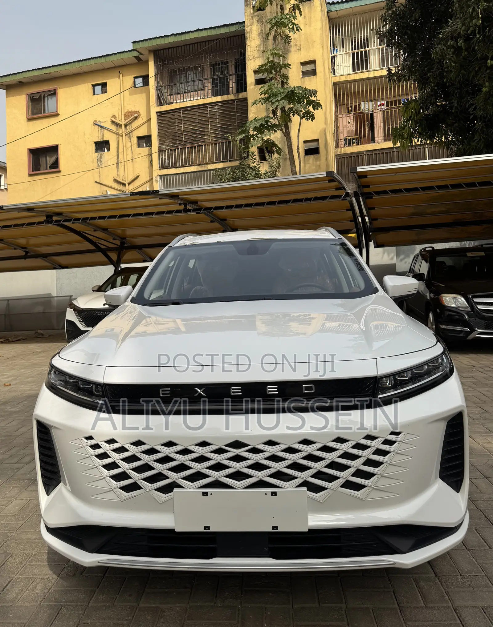 New Exeed LX 2025 White