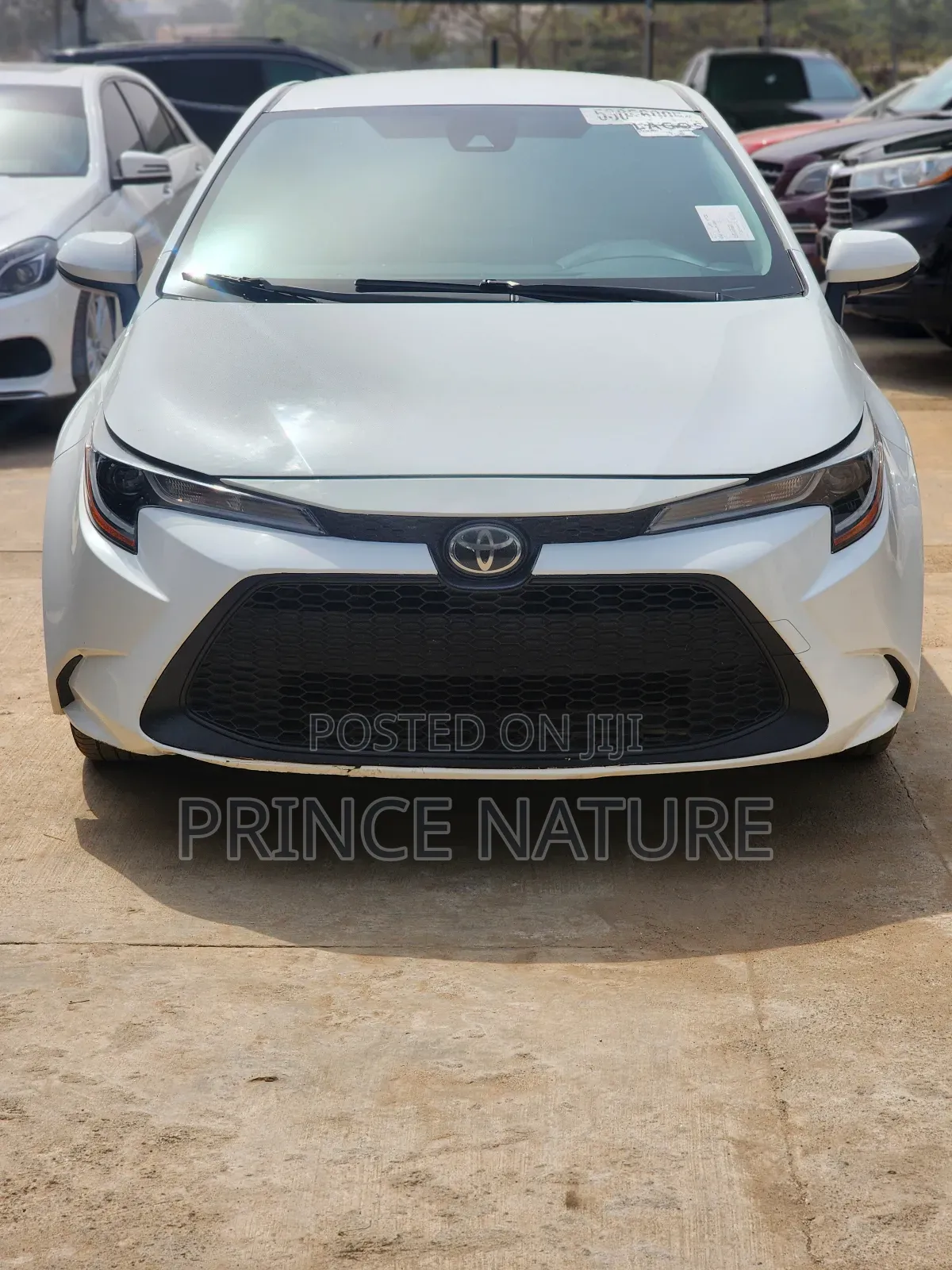 Toyota Corolla 2019 White
