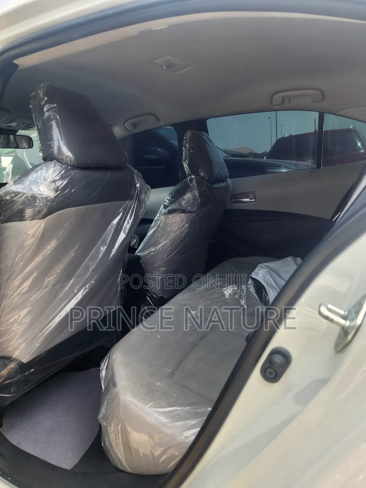 Toyota Corolla 2019 White