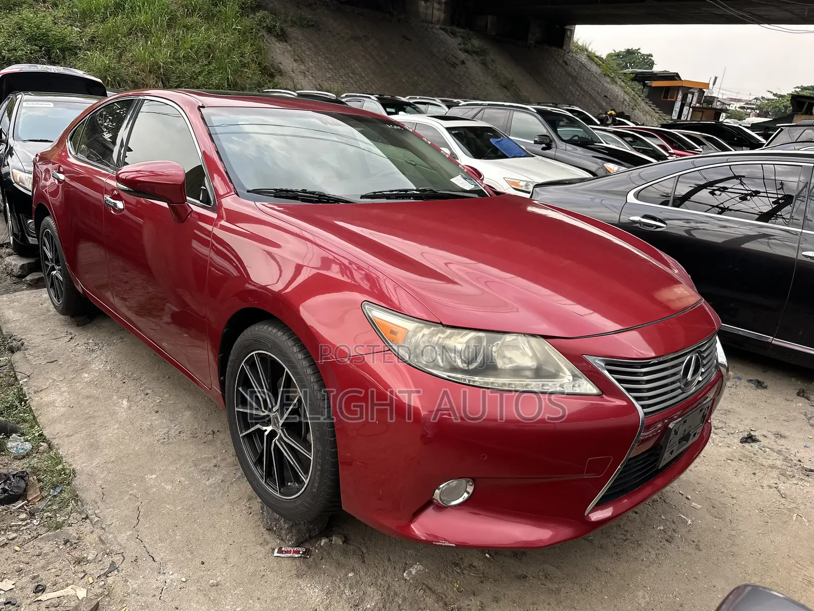 Lexus ES 350 FWD 2013 Red