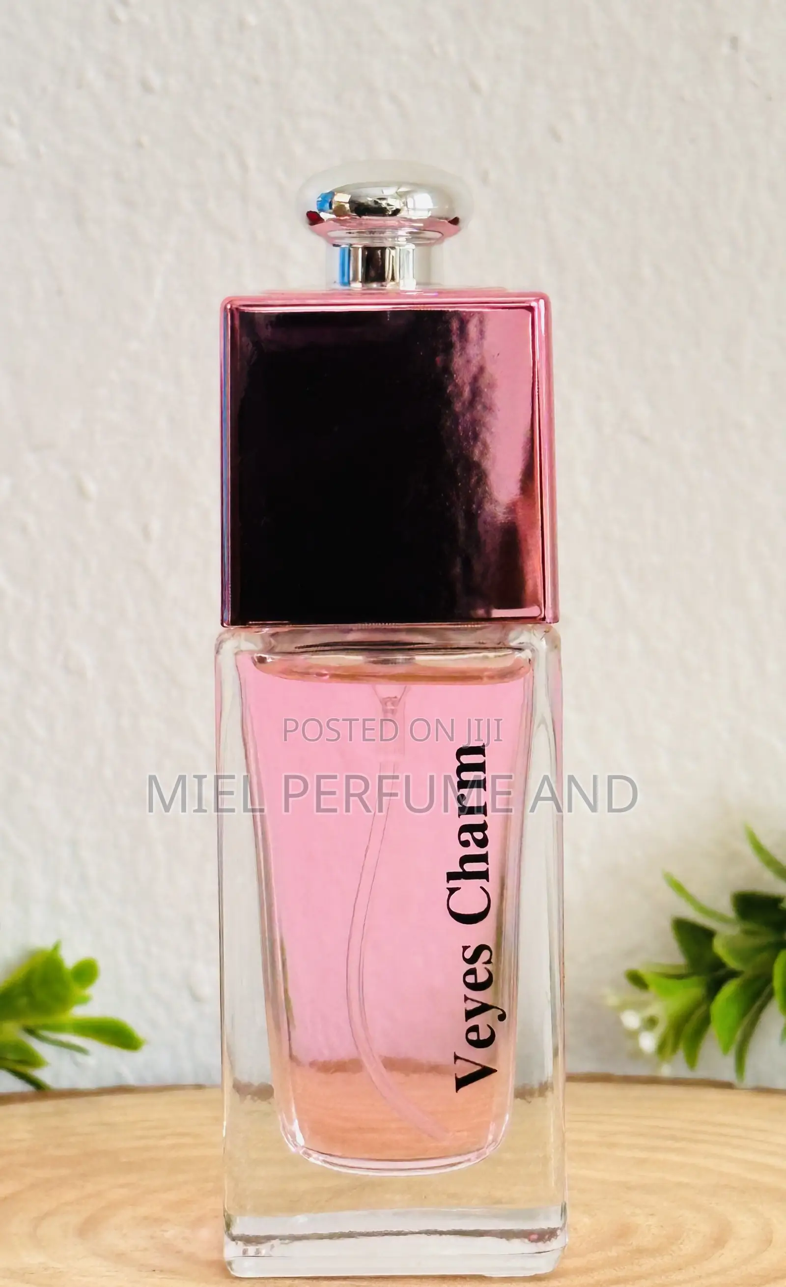 Gift Box Perfume 4 in 1