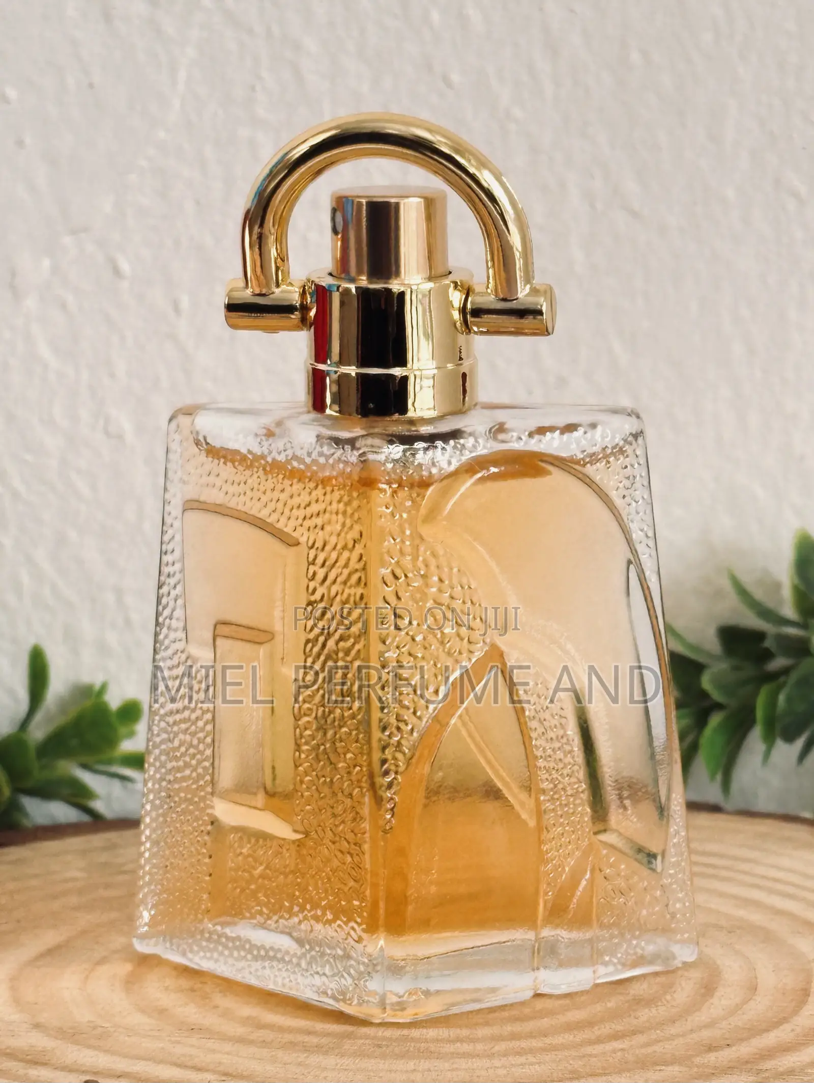Gift Box Perfume 4 in 1