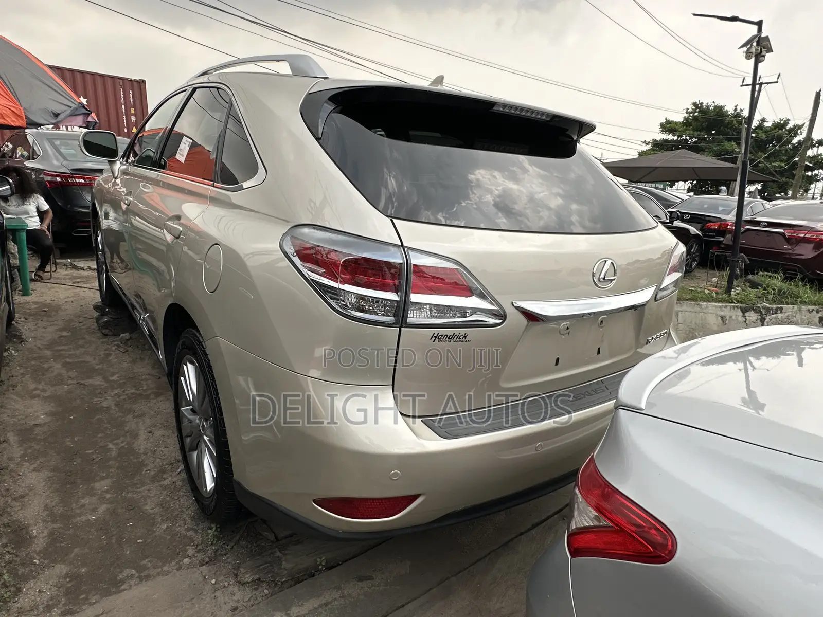 Lexus RX 350 FWD 2013 Gold