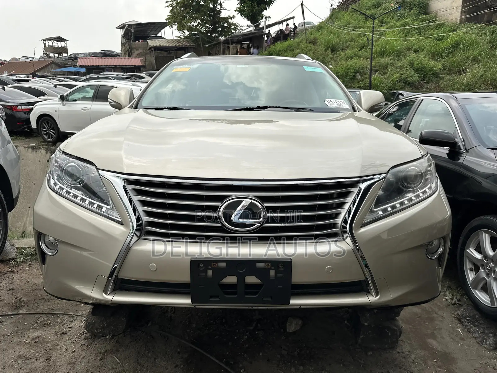 Lexus RX 350 FWD 2013 Gold