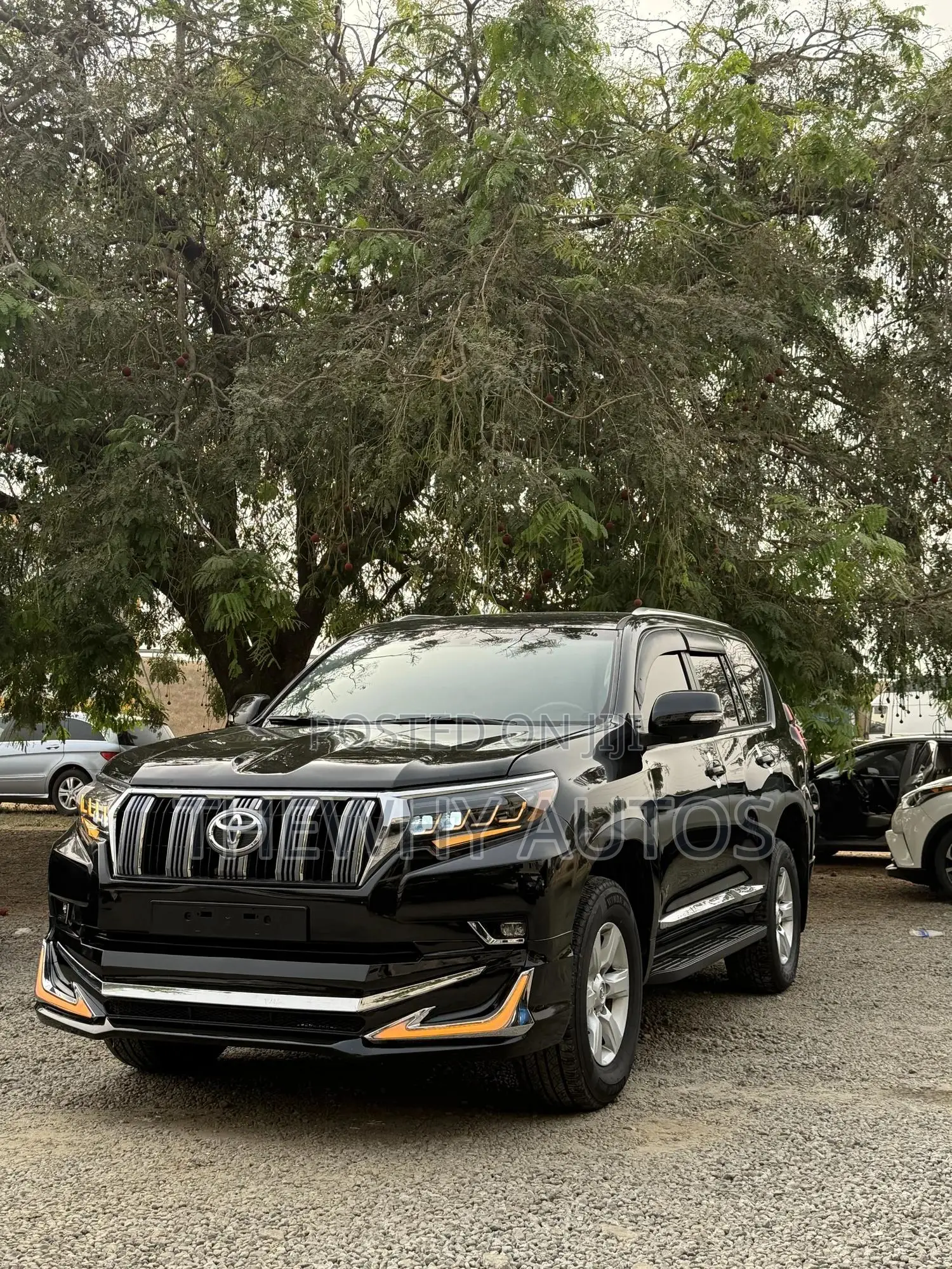 Toyota Land Cruiser Prado 4.0 Petrol TX-L 2014 Black