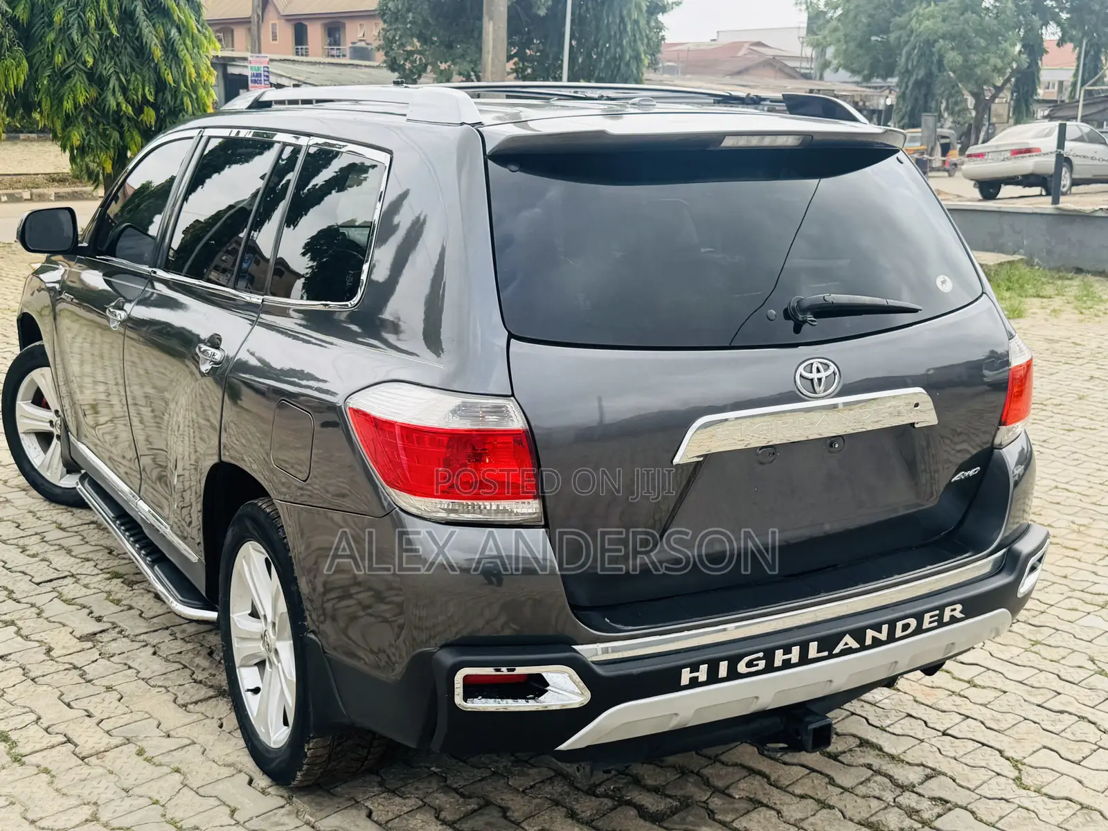 Toyota Highlander Limited 2010 Gray