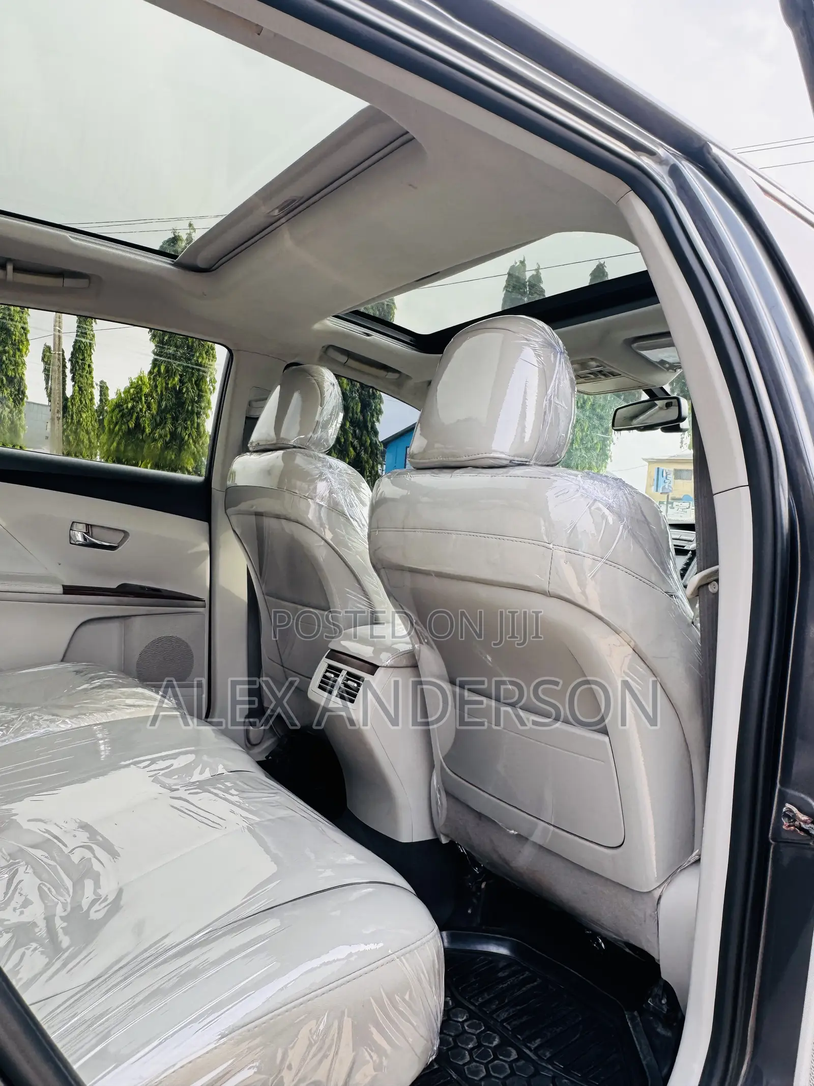 Toyota Venza V6 2010 Gray