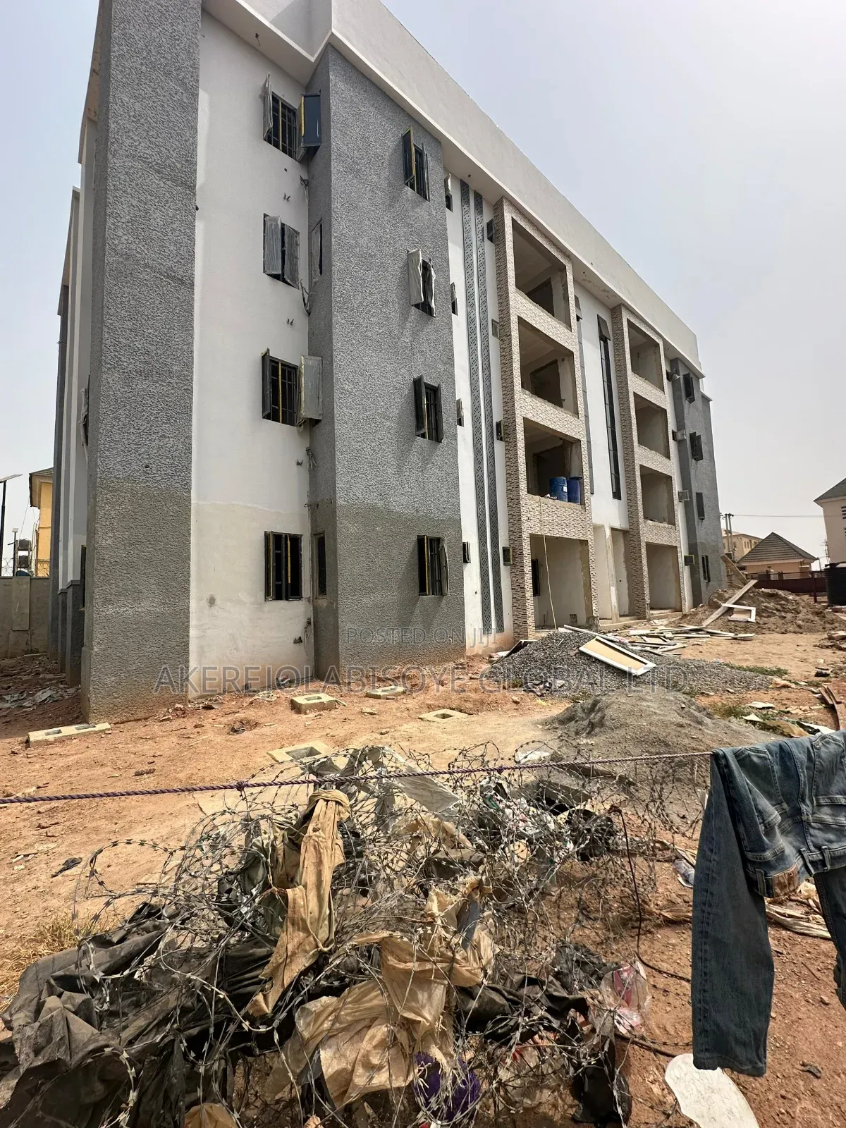 3bdrm Apartment in Game Village,Abuja, Kaura for sale