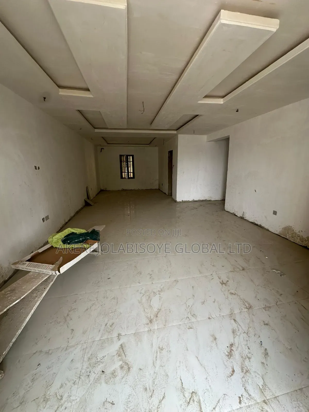 3bdrm Apartment in Game Village,Abuja, Kaura for sale