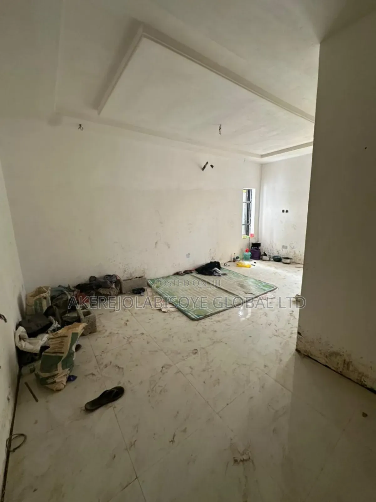3bdrm Apartment in Game Village,Abuja, Kaura for sale