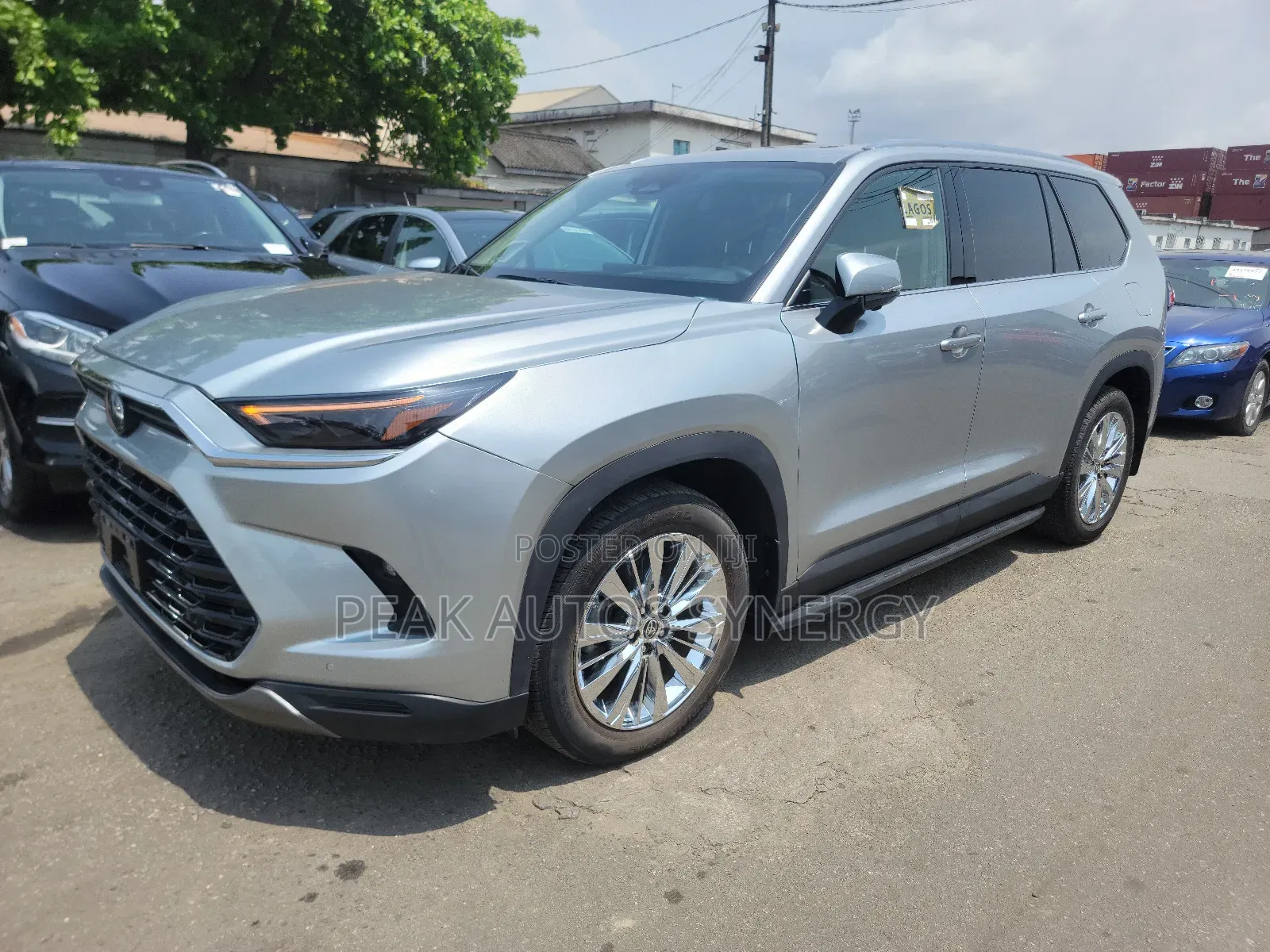 Toyota Highlander 2024 Gray