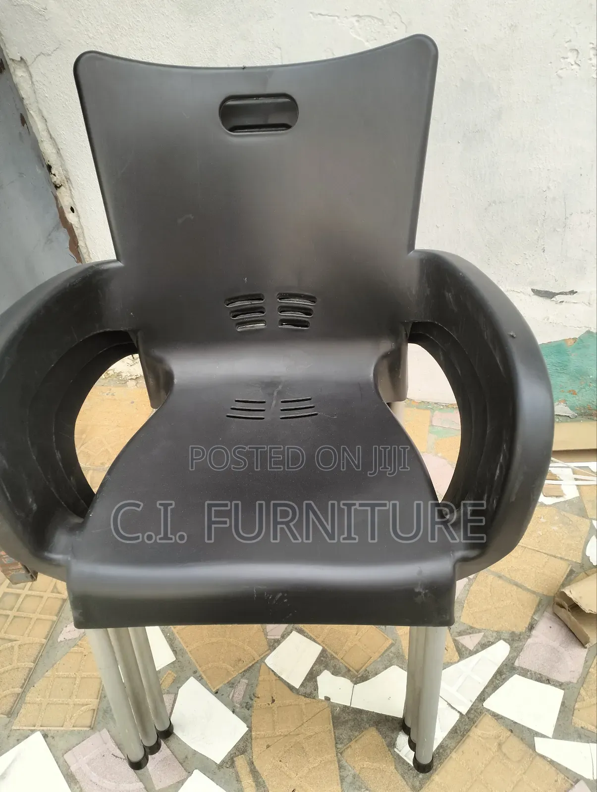 Original Plastic Chair With Lron Legs Arms