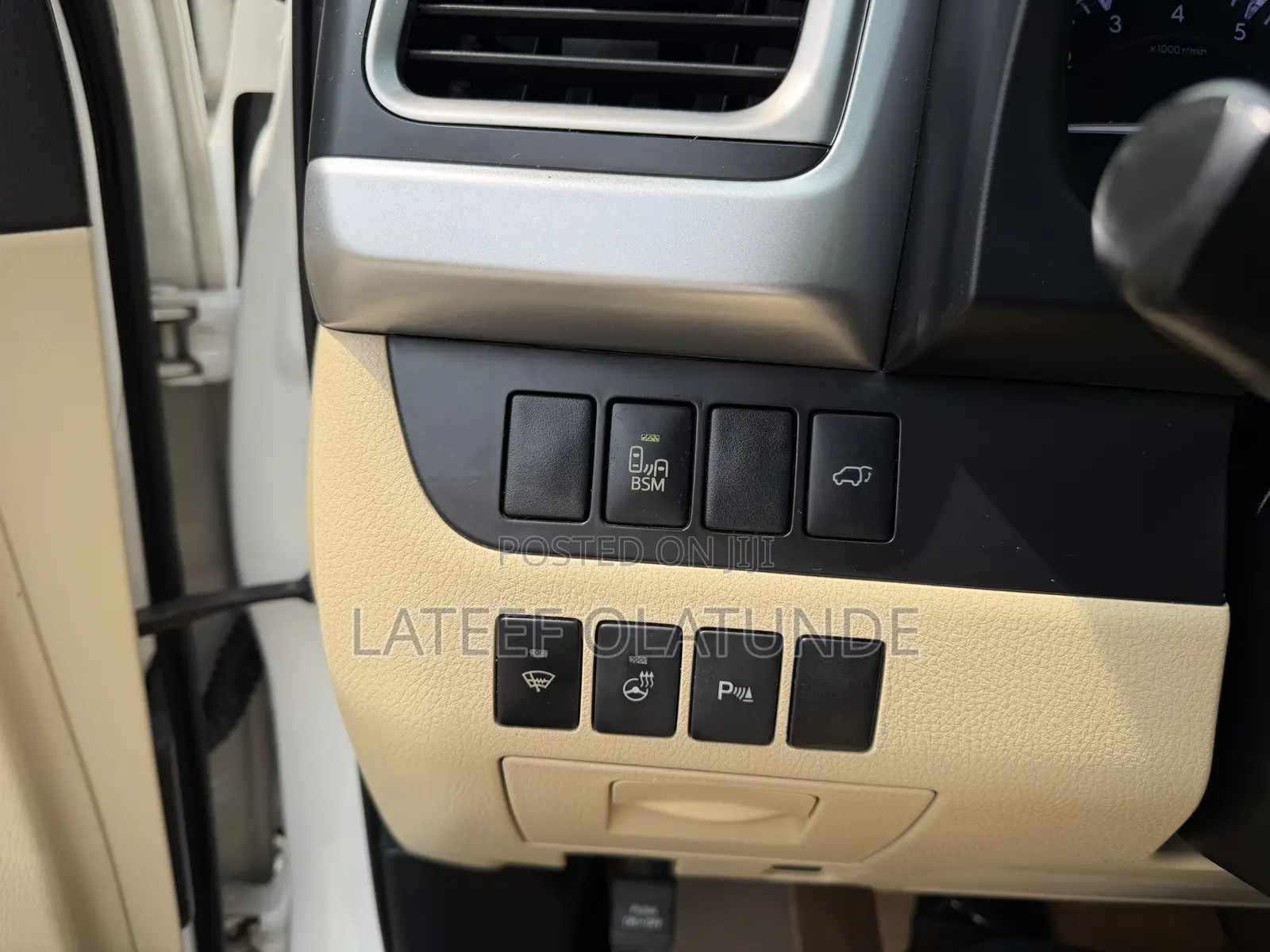 Toyota Highlander Limited Platinum 4dr SUV AWD (3.5L 6cyl 6A) 2015