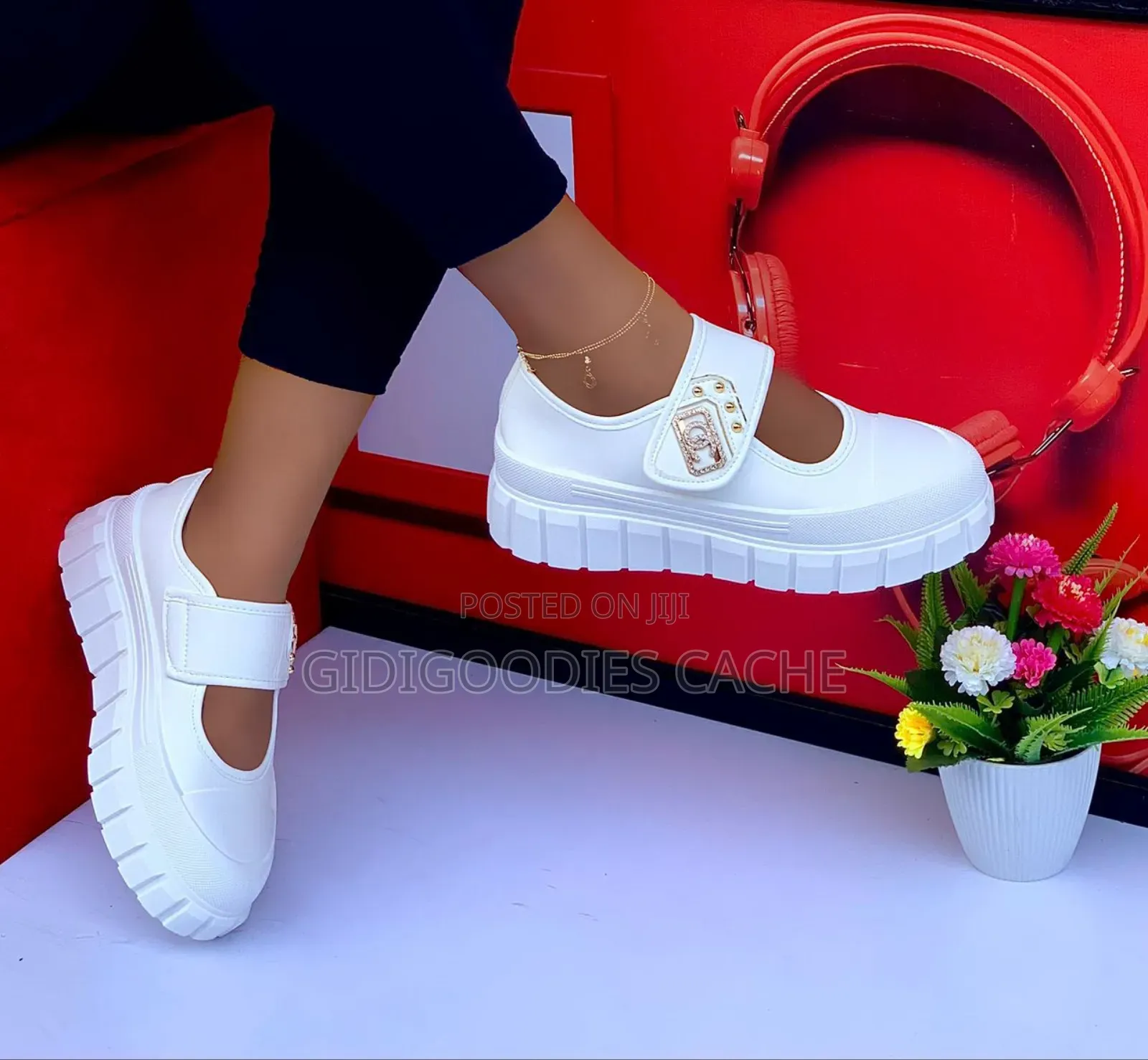 Women's Velcro Casual Shoes