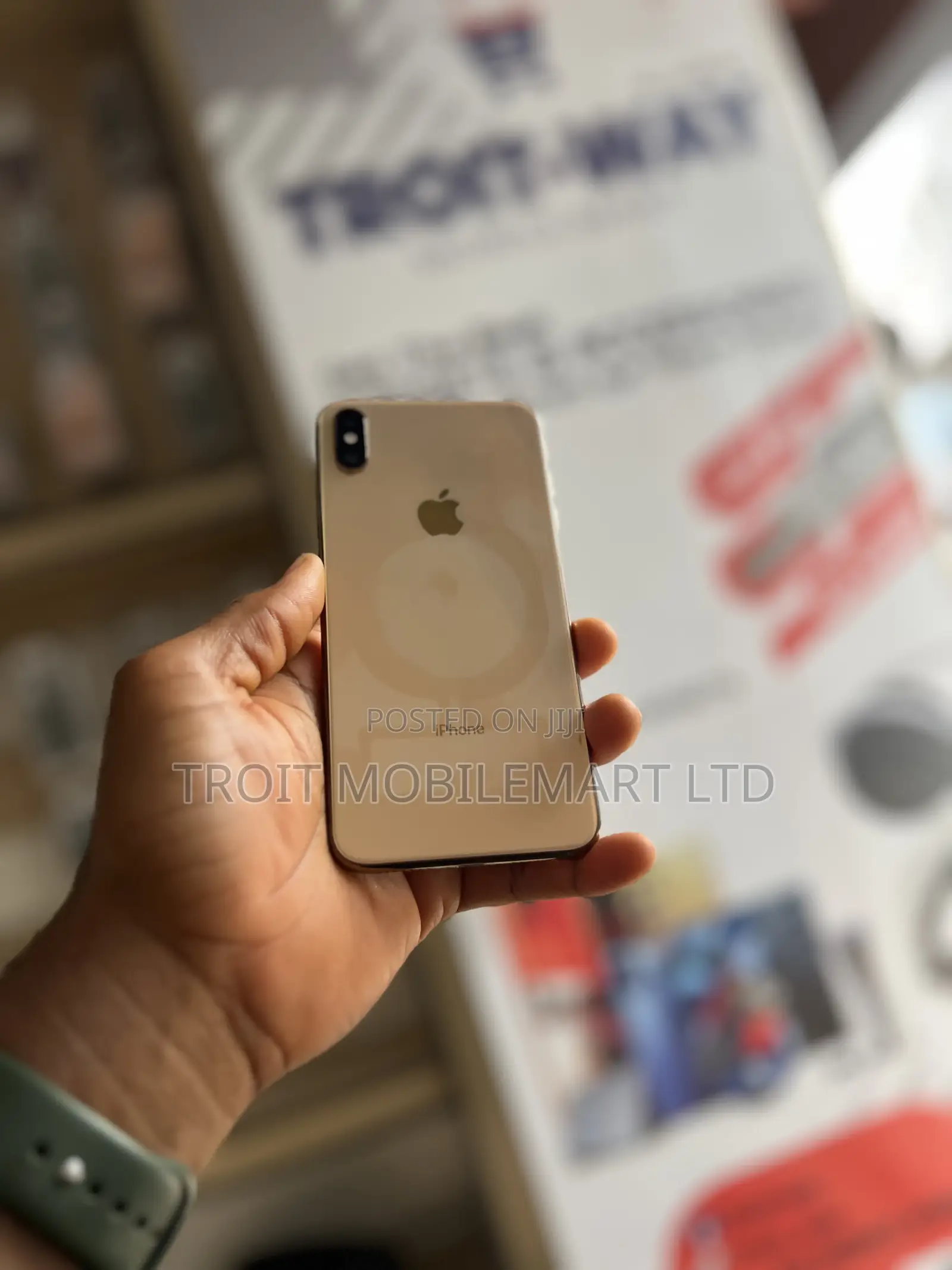 Apple iPhone XS Max 64 GB Gold