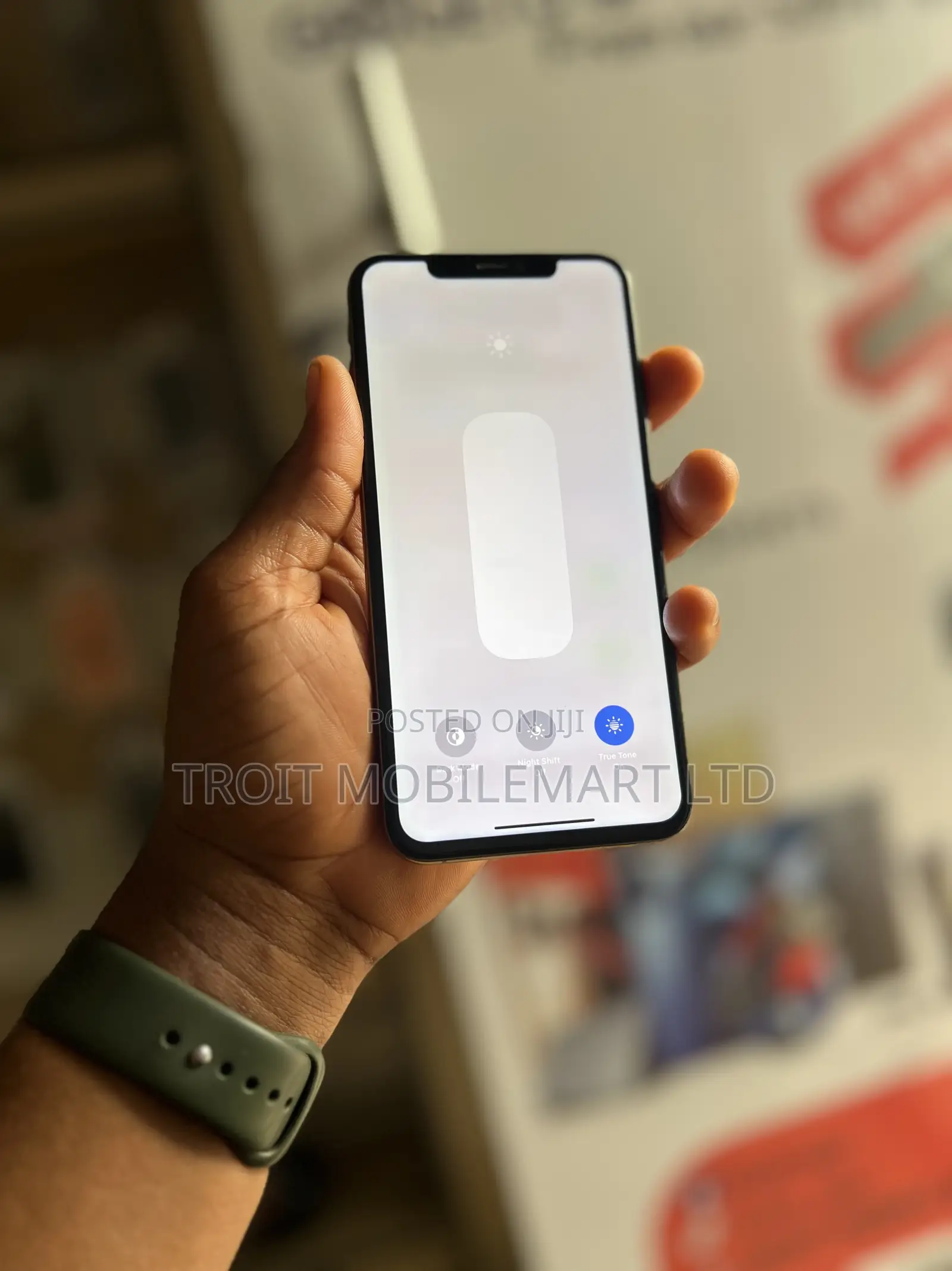 Apple iPhone XS Max 64 GB Gold