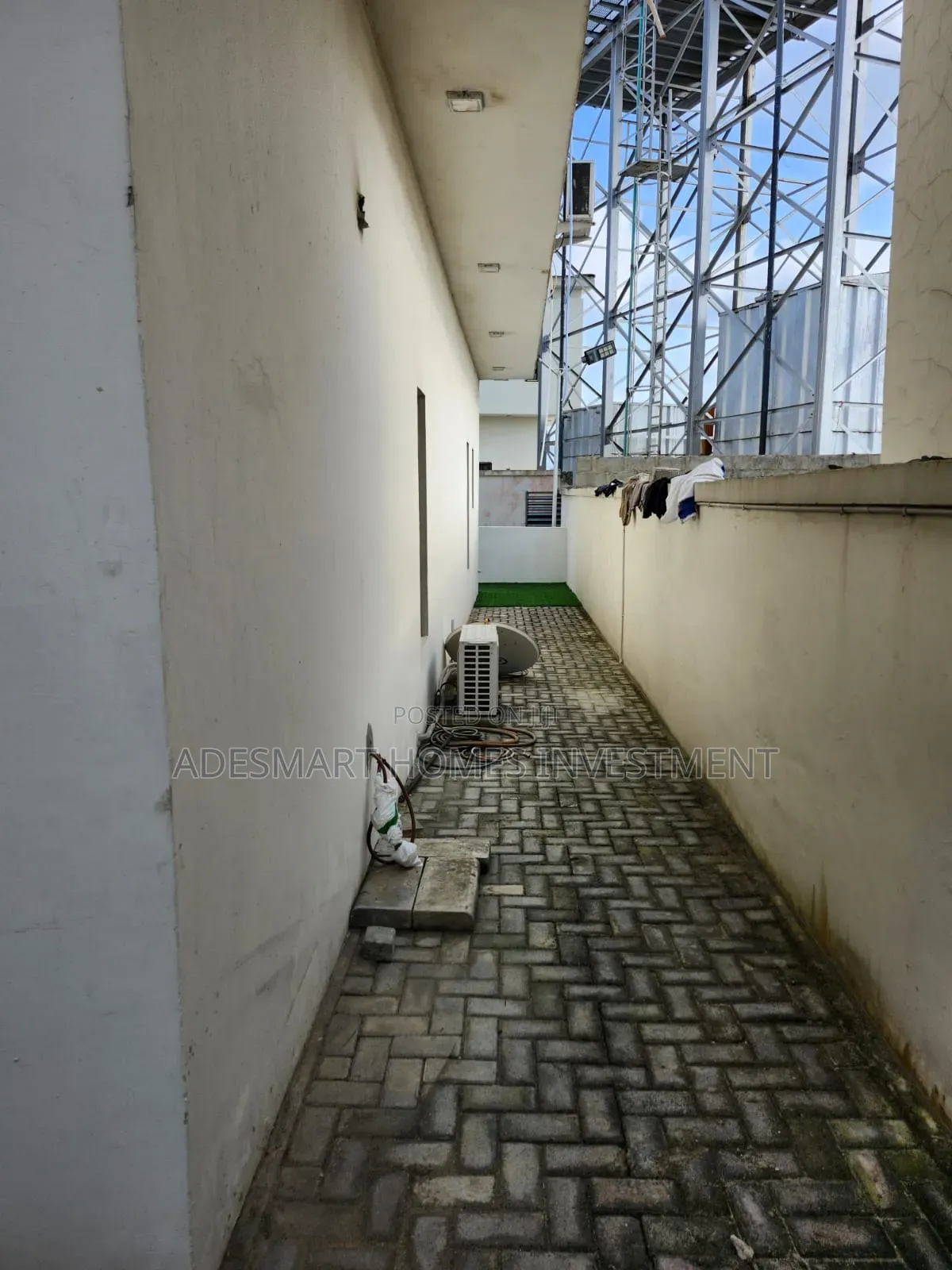 4bdrm Duplex in Vgc, Harris Drive, for rent