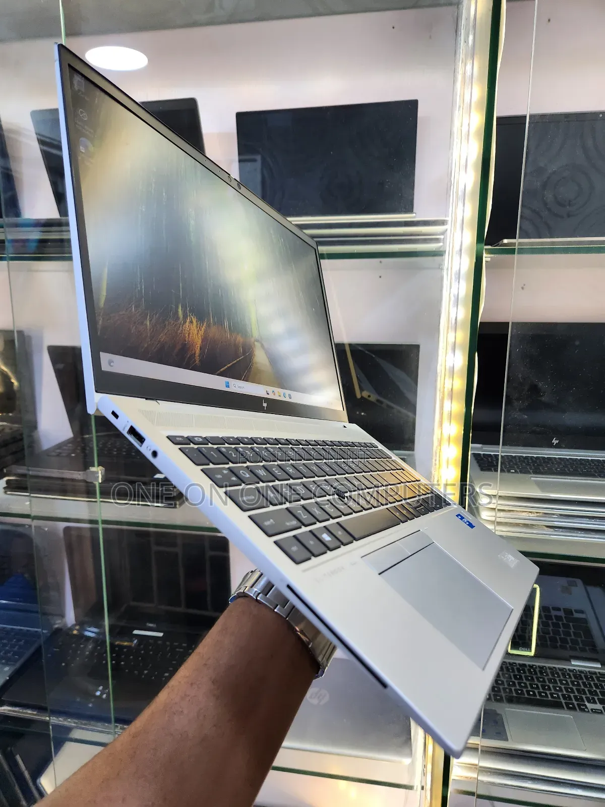 Laptop HP EliteBook 850 G8 16GB Intel Core I5 SSD 256GB