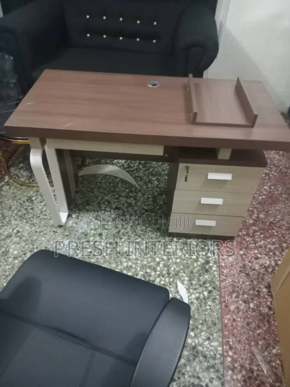 High Quality 1.2meter Office Table