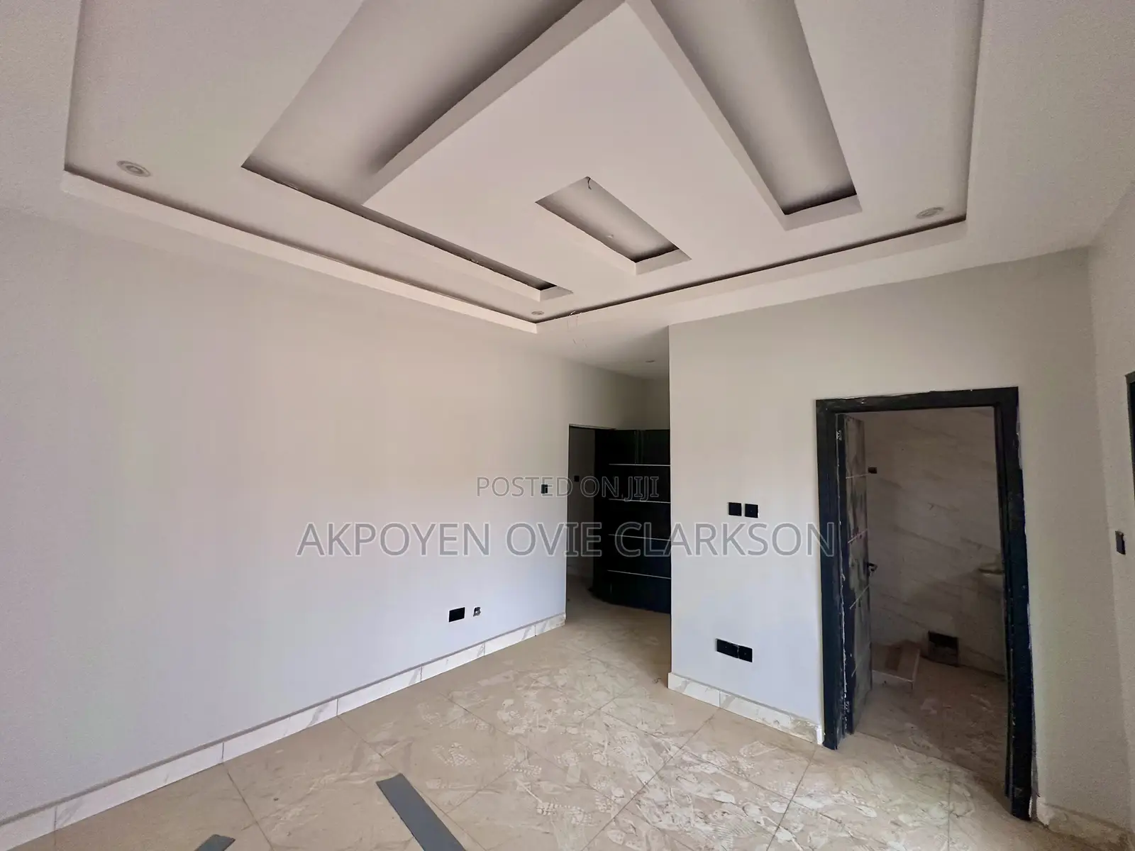 4bdrm Townhouse/Terrace in Wuye for sale