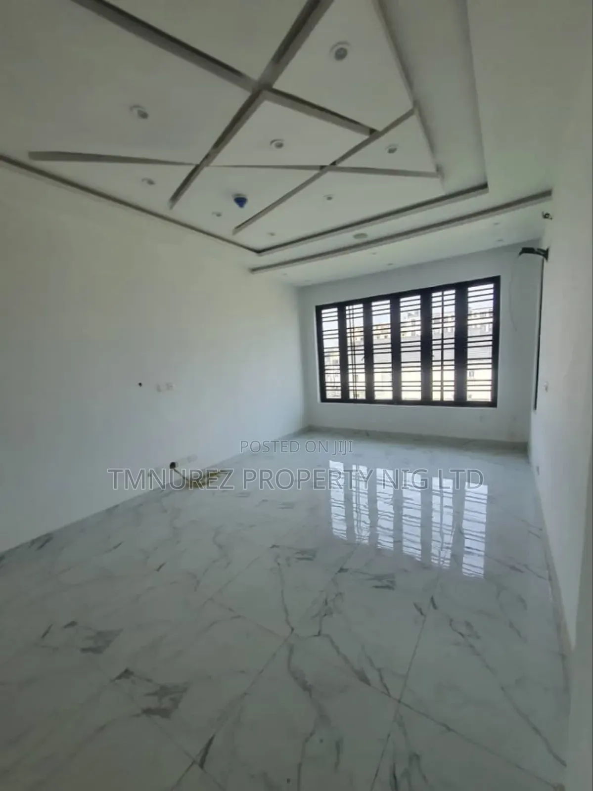 4bdrm Duplex in Ikate for rent