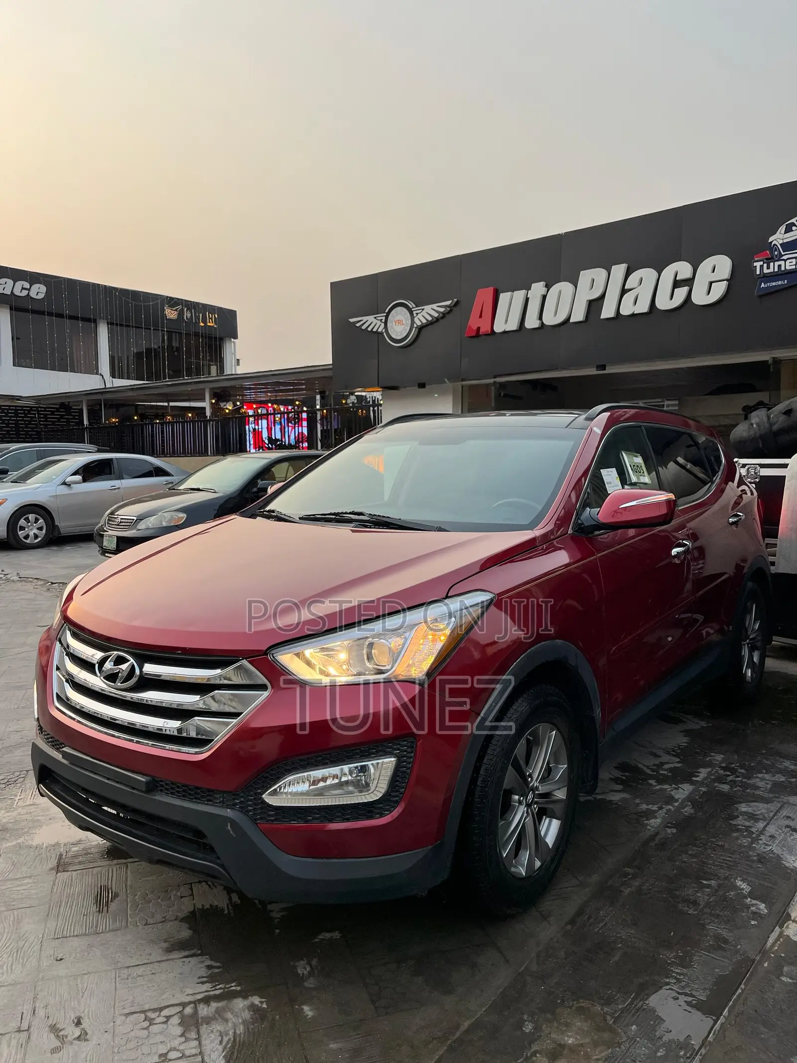 Hyundai Santa Fe Limited 4dr SUV AWD (3.3L 6cyl 6A) 2015 Red