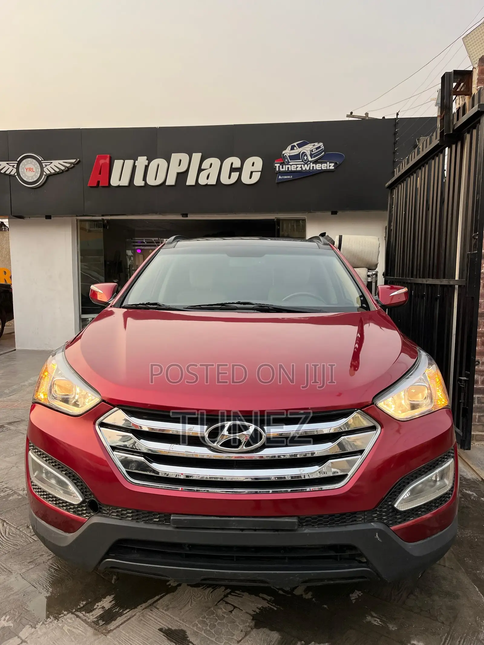 Hyundai Santa Fe Limited 4dr SUV AWD (3.3L 6cyl 6A) 2015 Red