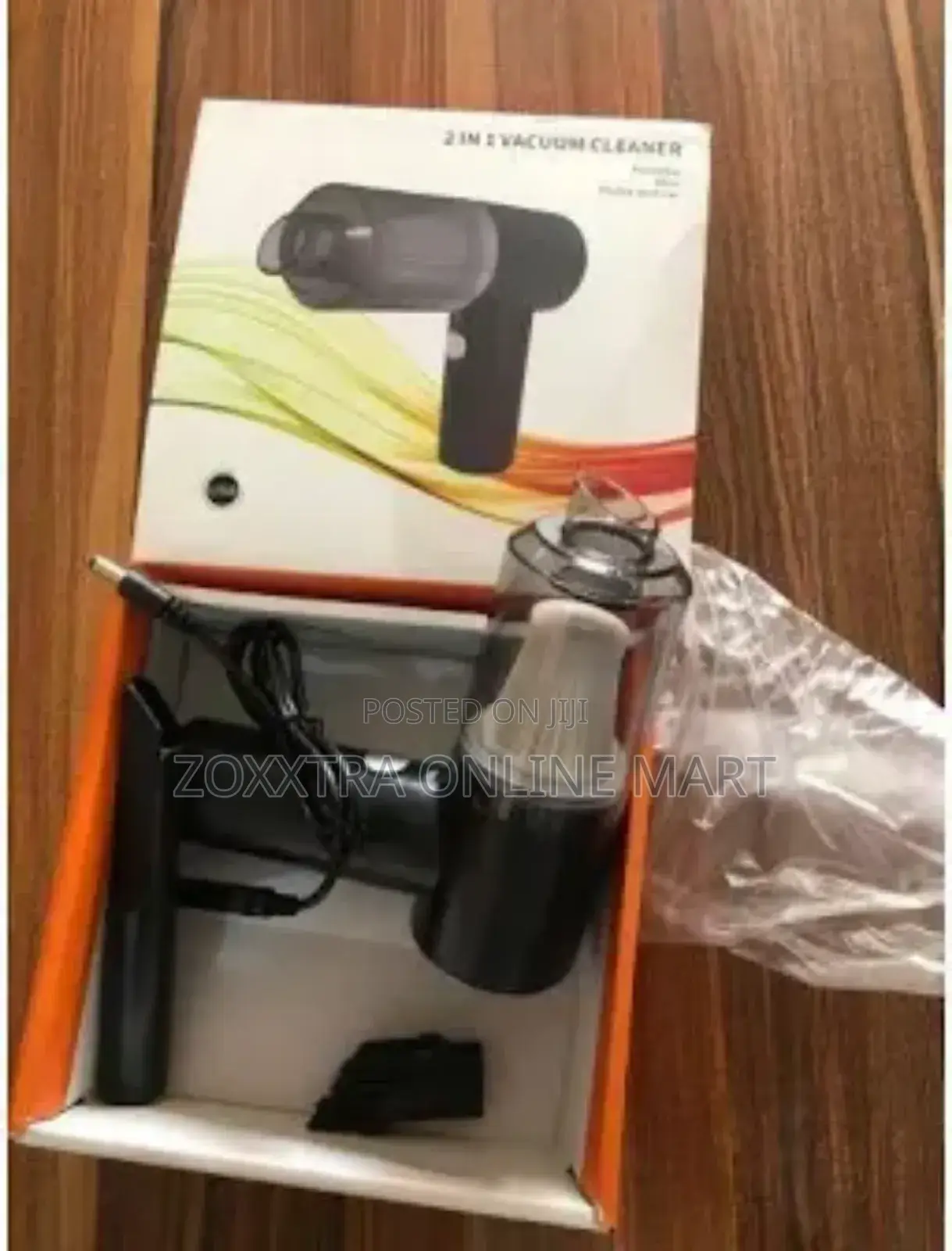 2-in-1 Rechargeable Vacuum Cleaner