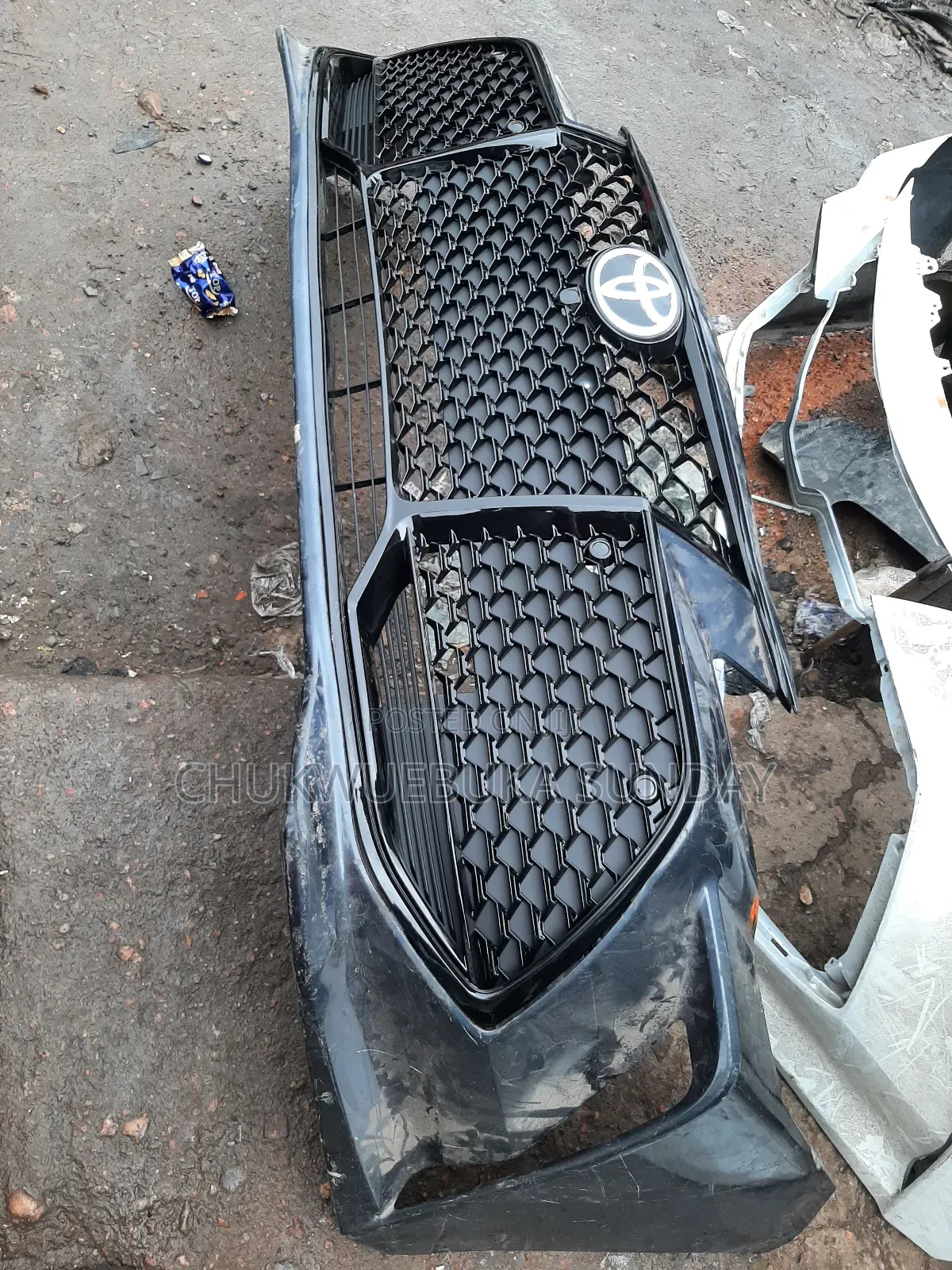 Complete Front Bumper Avalon 2020 Xle
