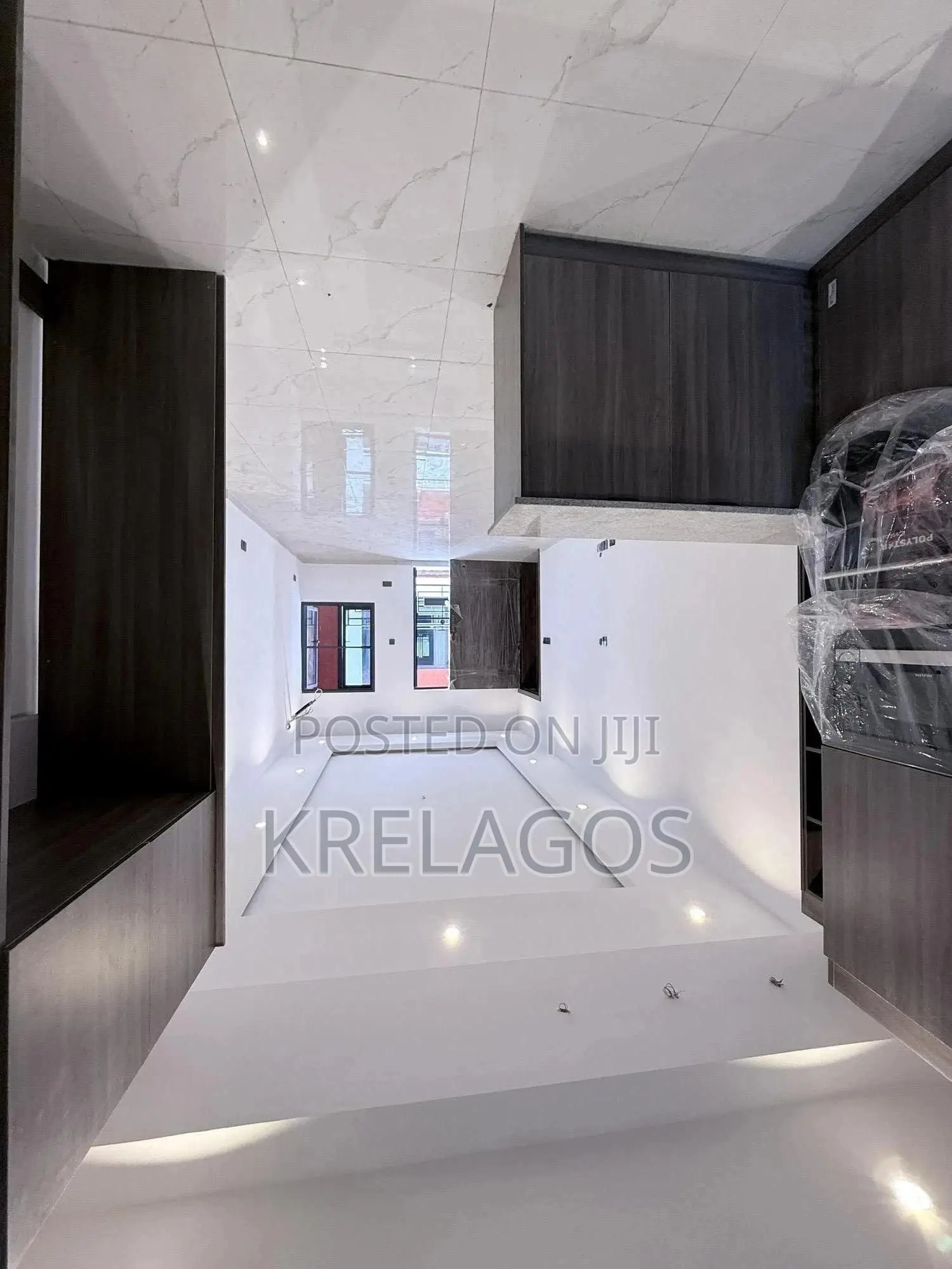 3bdrm Apartment In Ikate, Lekki For Sale